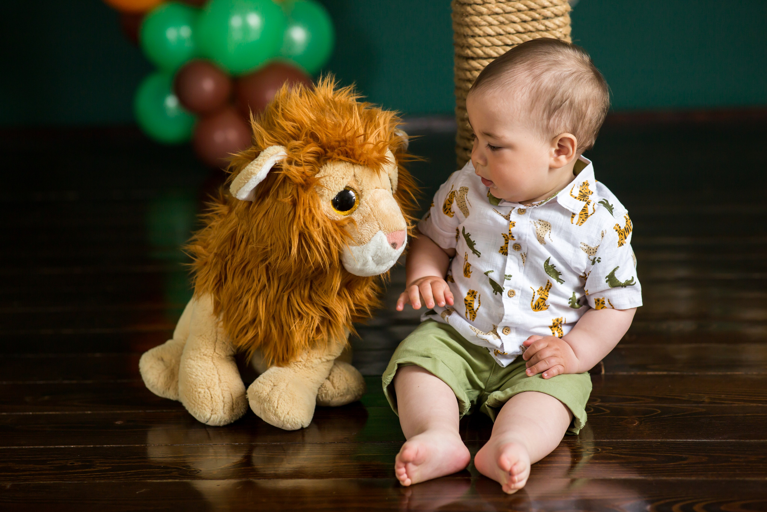 Ședințe foto aniversare. Portré 📸 Photographer | Newborn photos • Maternity photos • Engagements • Weddings • Events • Portraits • Families • Birthdays • Parties