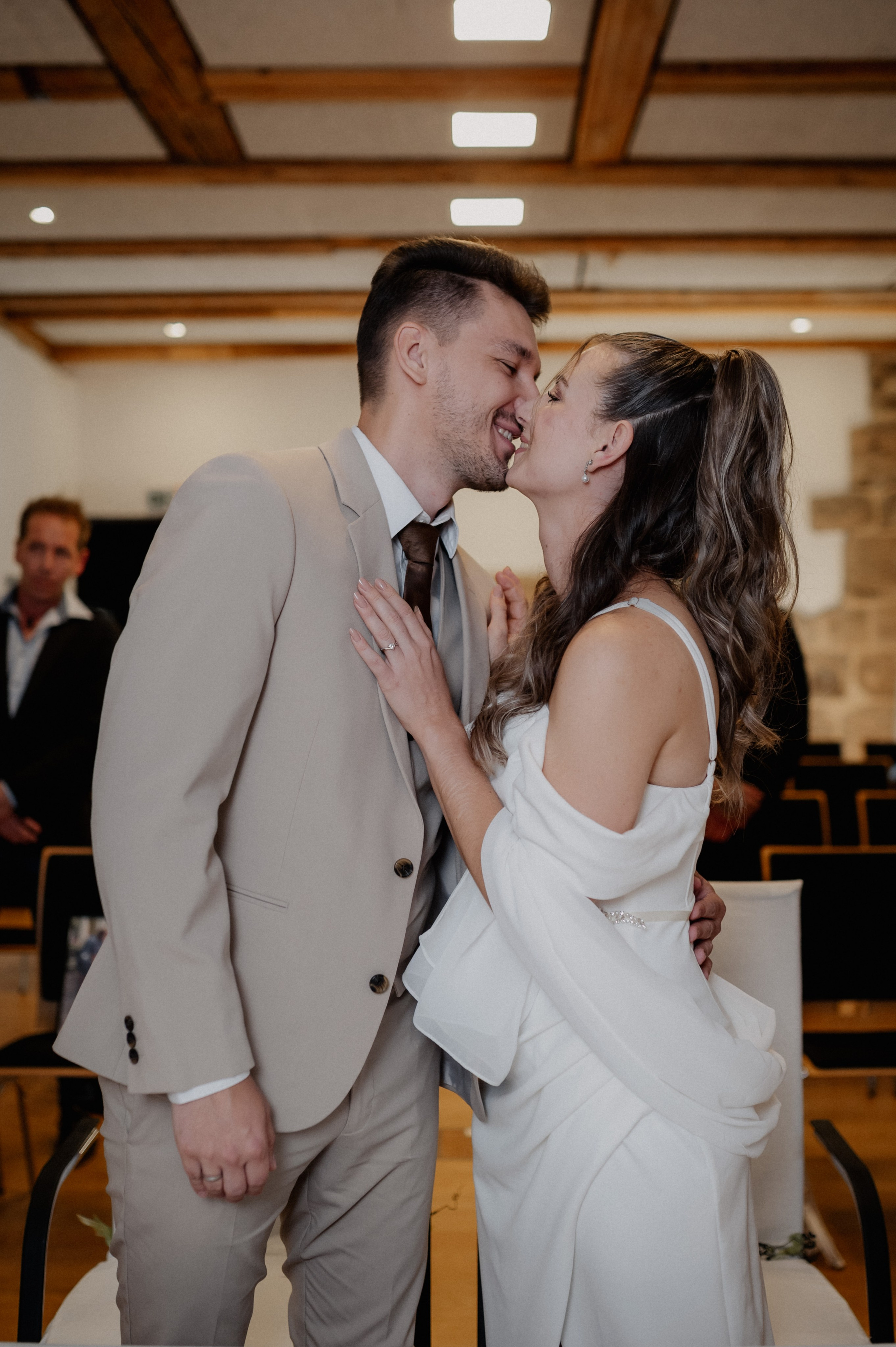 CIVIL WEDDING IN STADTSCHLOSS IN HERRIEDEN. Фотограф в Нюрнберге Ирина Менерт из Ансбаха
