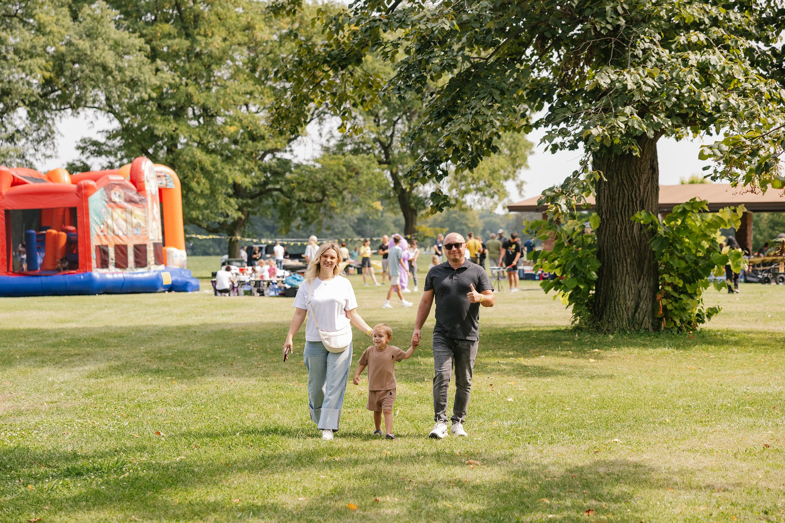 OCMC 09.13.2025. Wedding family event photographer in Chicago Nick Yushevich