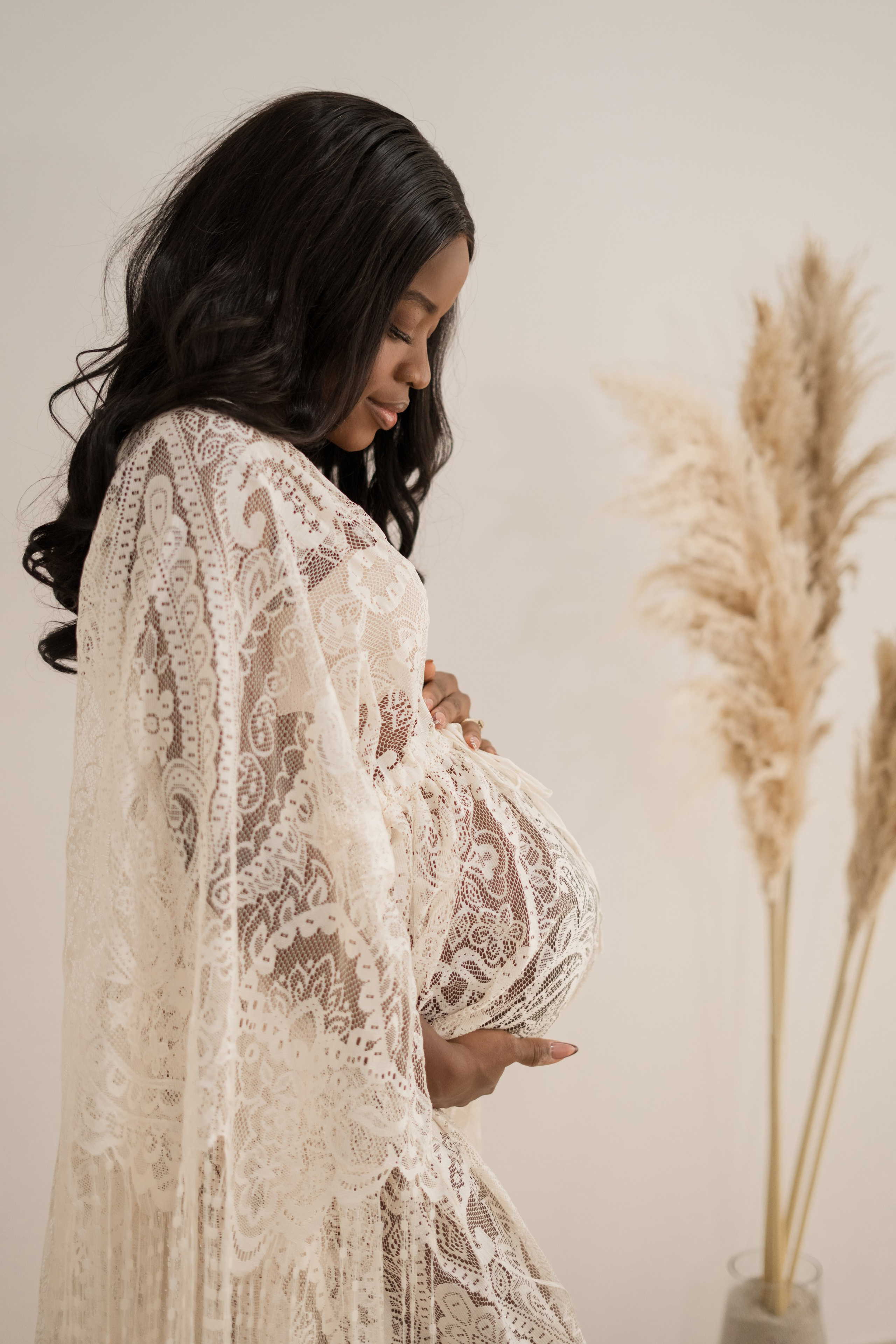 Home studio session. Angela Iakovleva — Family Photographer in Dubai