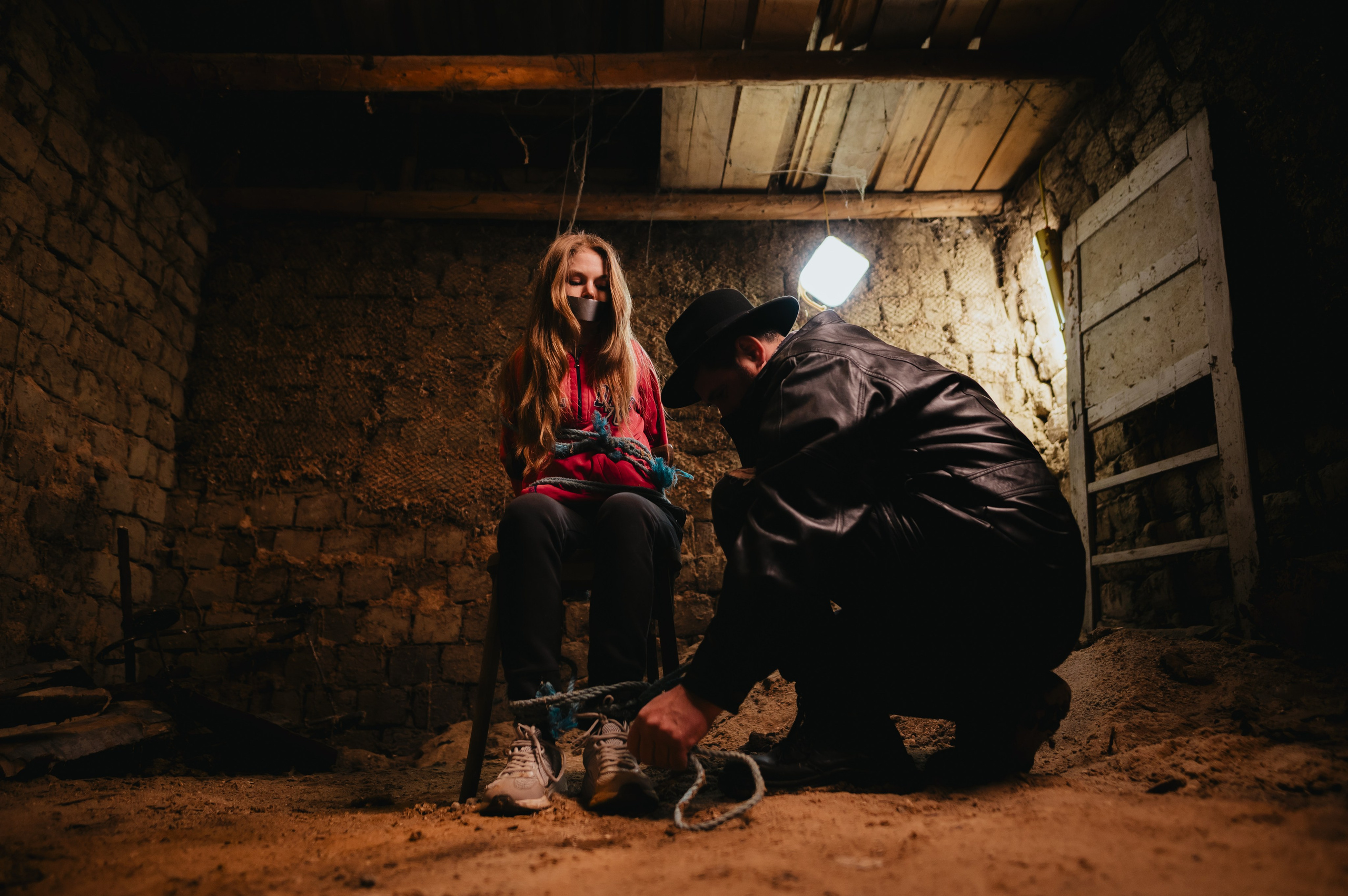 Răpirea. Andrei Samuel – Fotograf București | Evenimente, Studio, Imobiliare, Produs