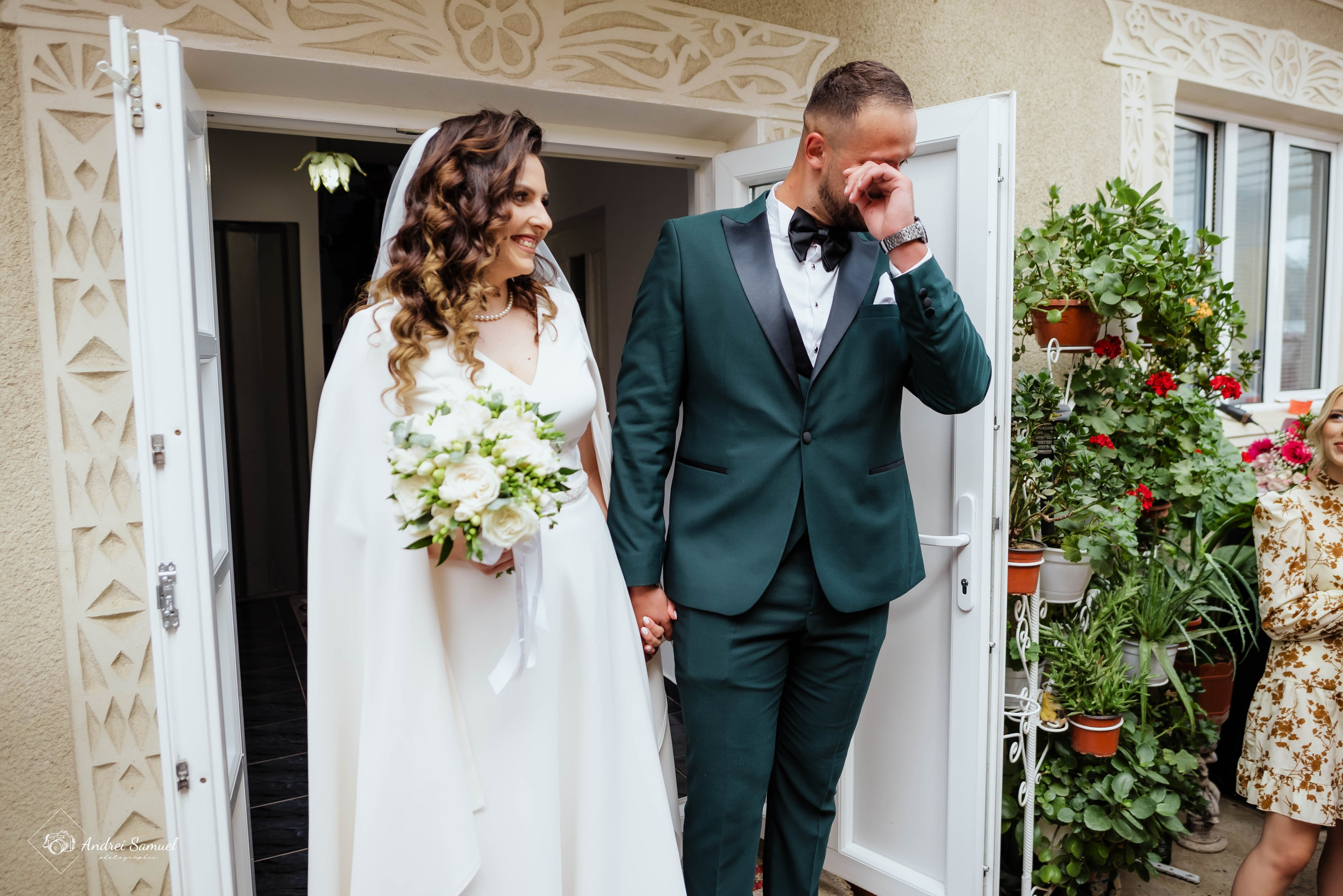 Oana & Romil. Andrei Samuel – Fotograf București | Evenimente, Studio, Imobiliare, Produs