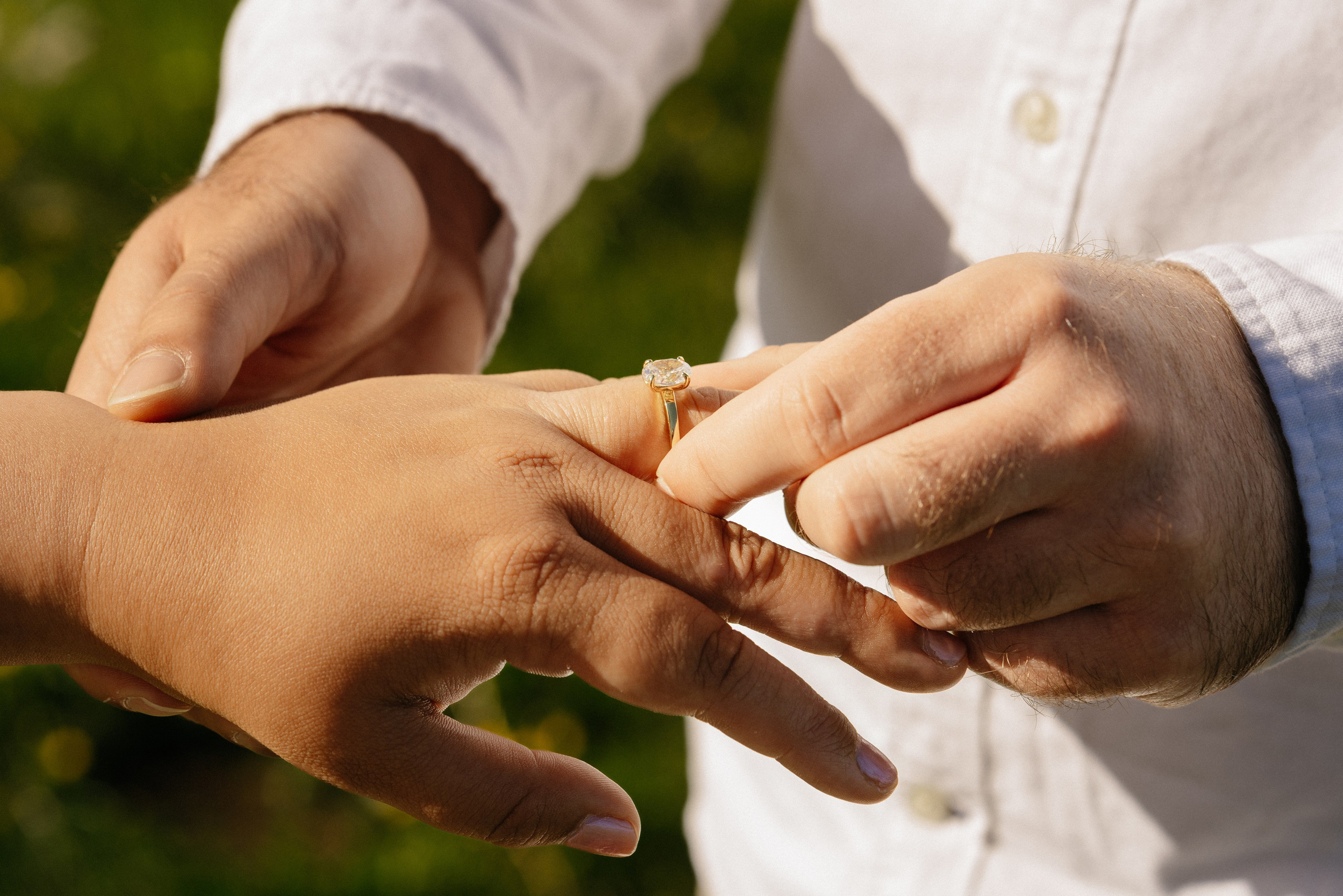 E & J (Alpe di Siusi, Dolomites, Italy). Marriage Proposal Photographer in Verona, Lake Garda and Dolomites| Diana Fedrigo