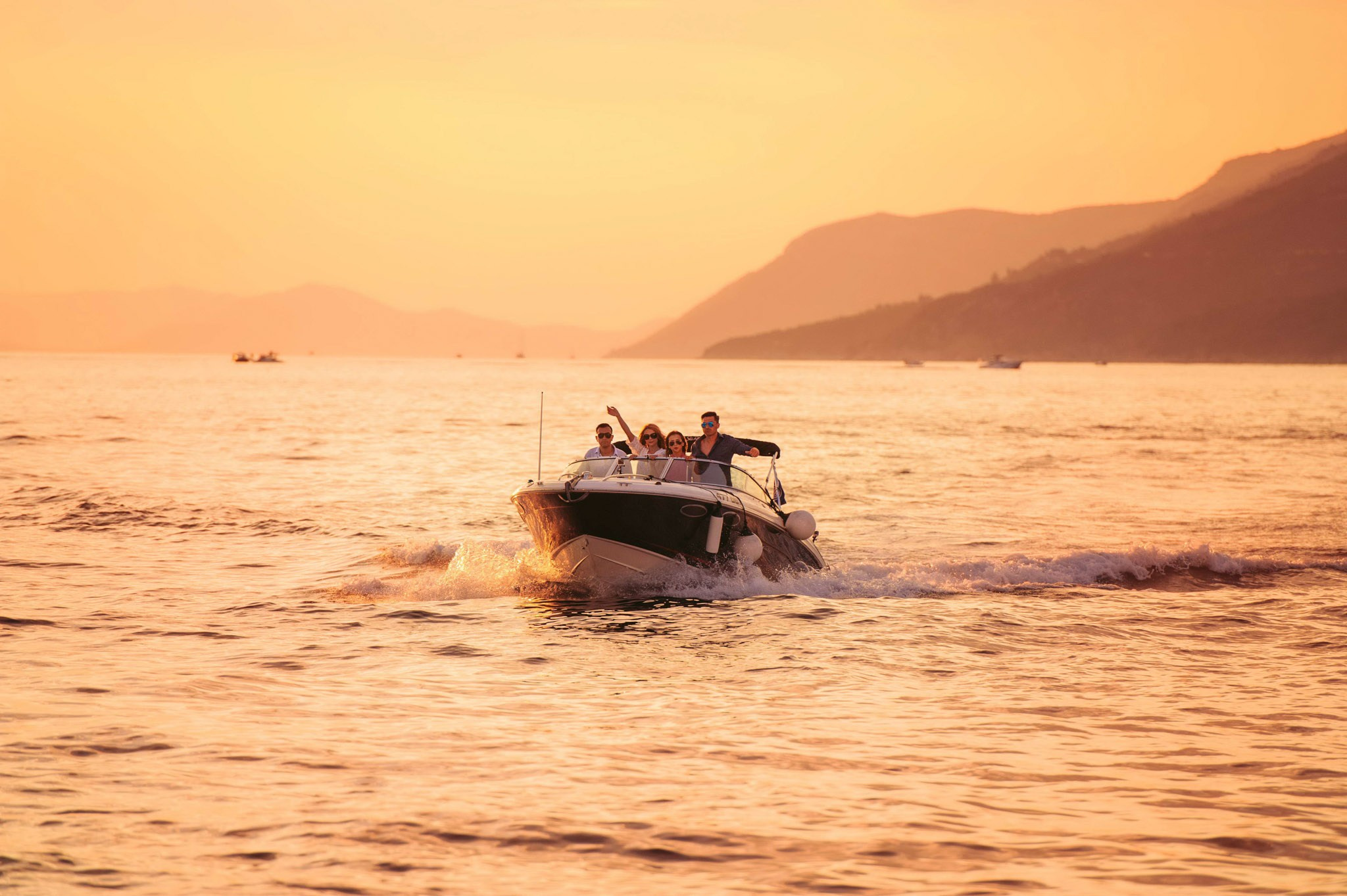 Mirela & Andrei. Fotograf de nunta in Constanta|Marian Badescu