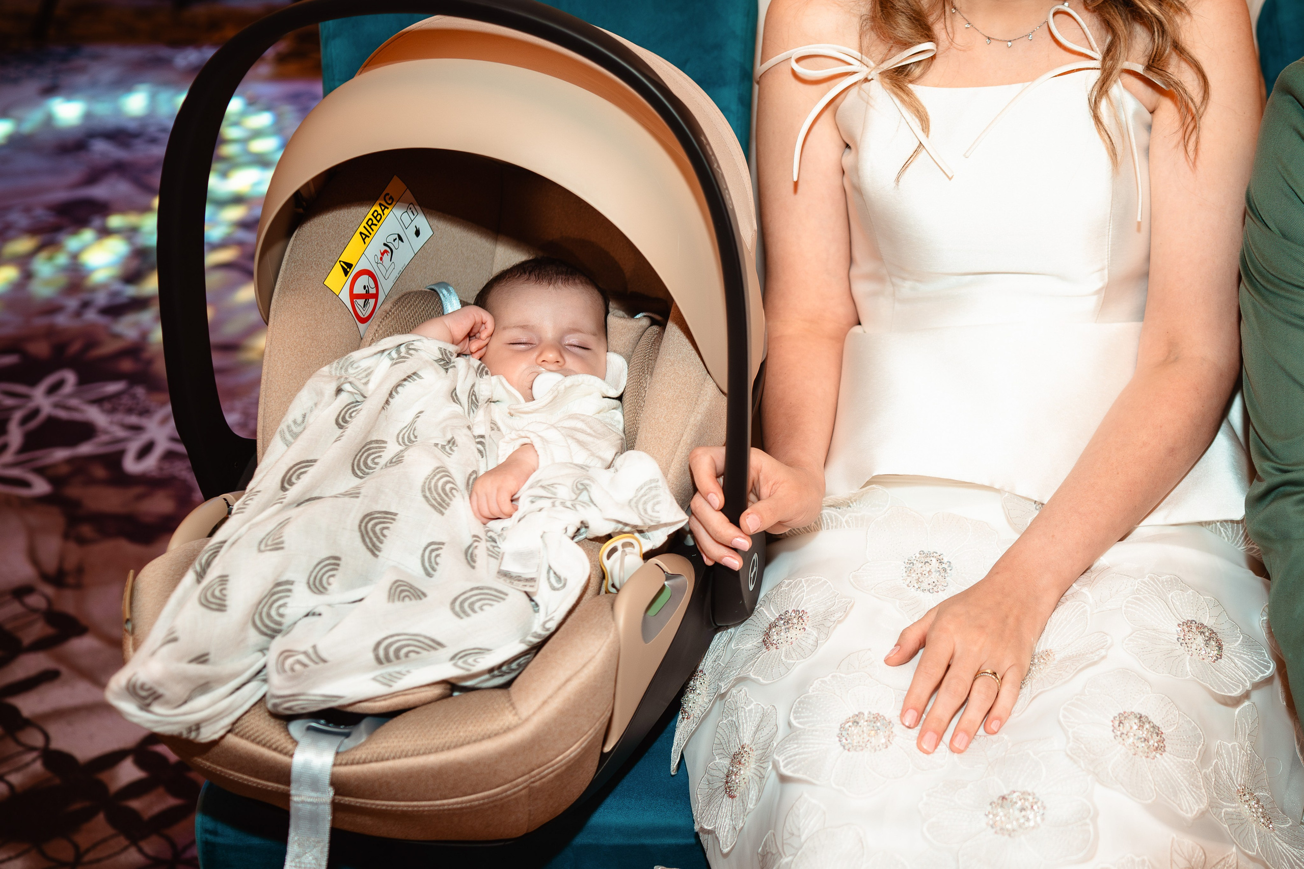 Thea. Fotograf nunta si evenimente Giurgiu