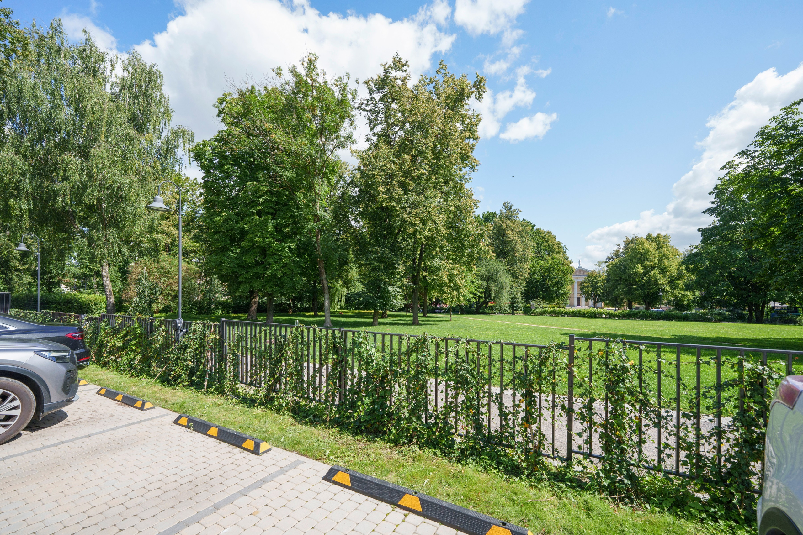 Teatro g. 7 , Vilnius