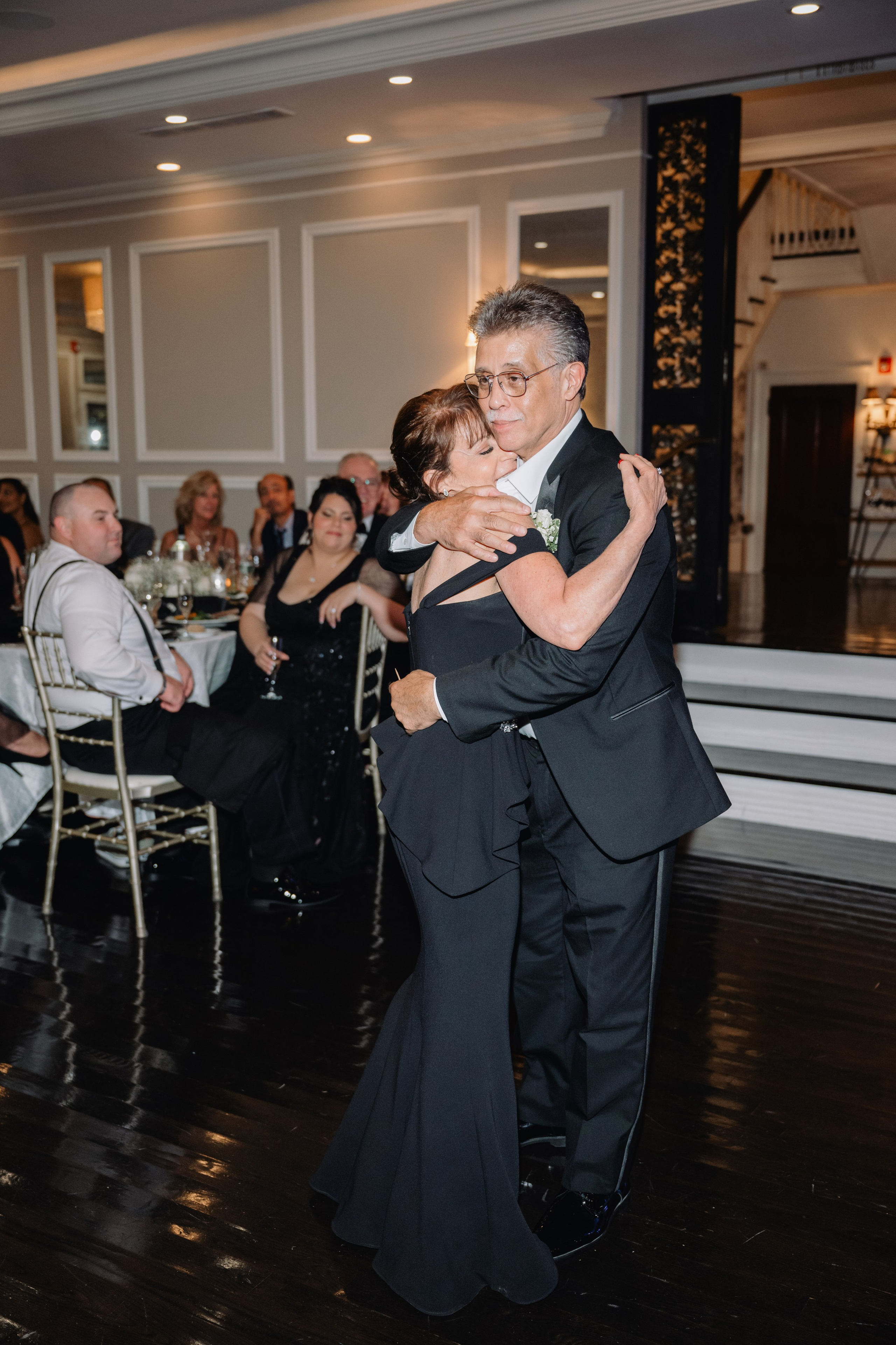 Summer Wedding at The Briarcliff Manor | Taylor & Richie | New York Wedding Photography