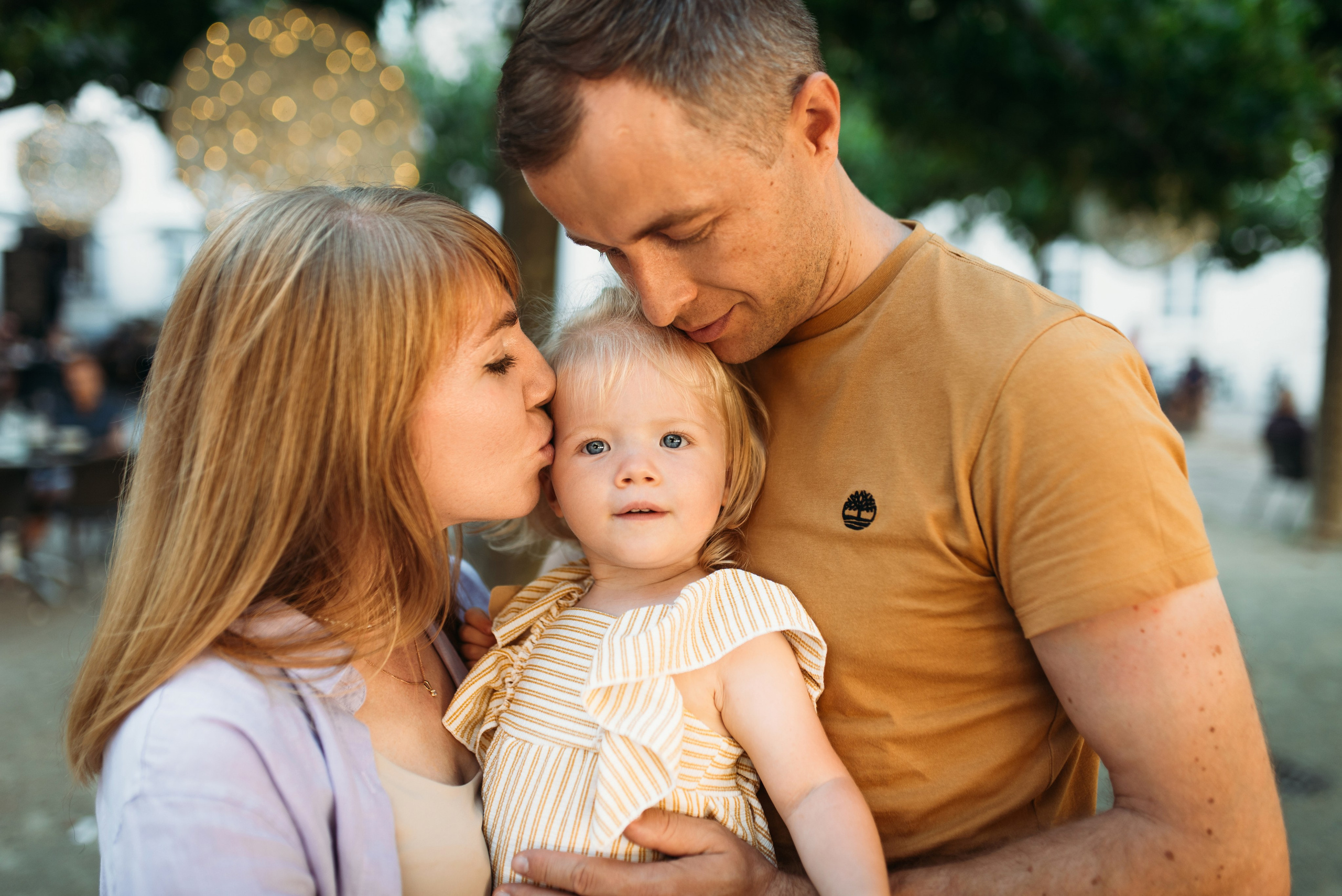 Trier. Familien- und Hochzeitsfotografin. Ich arbeite in Koblenz und Rheinlan