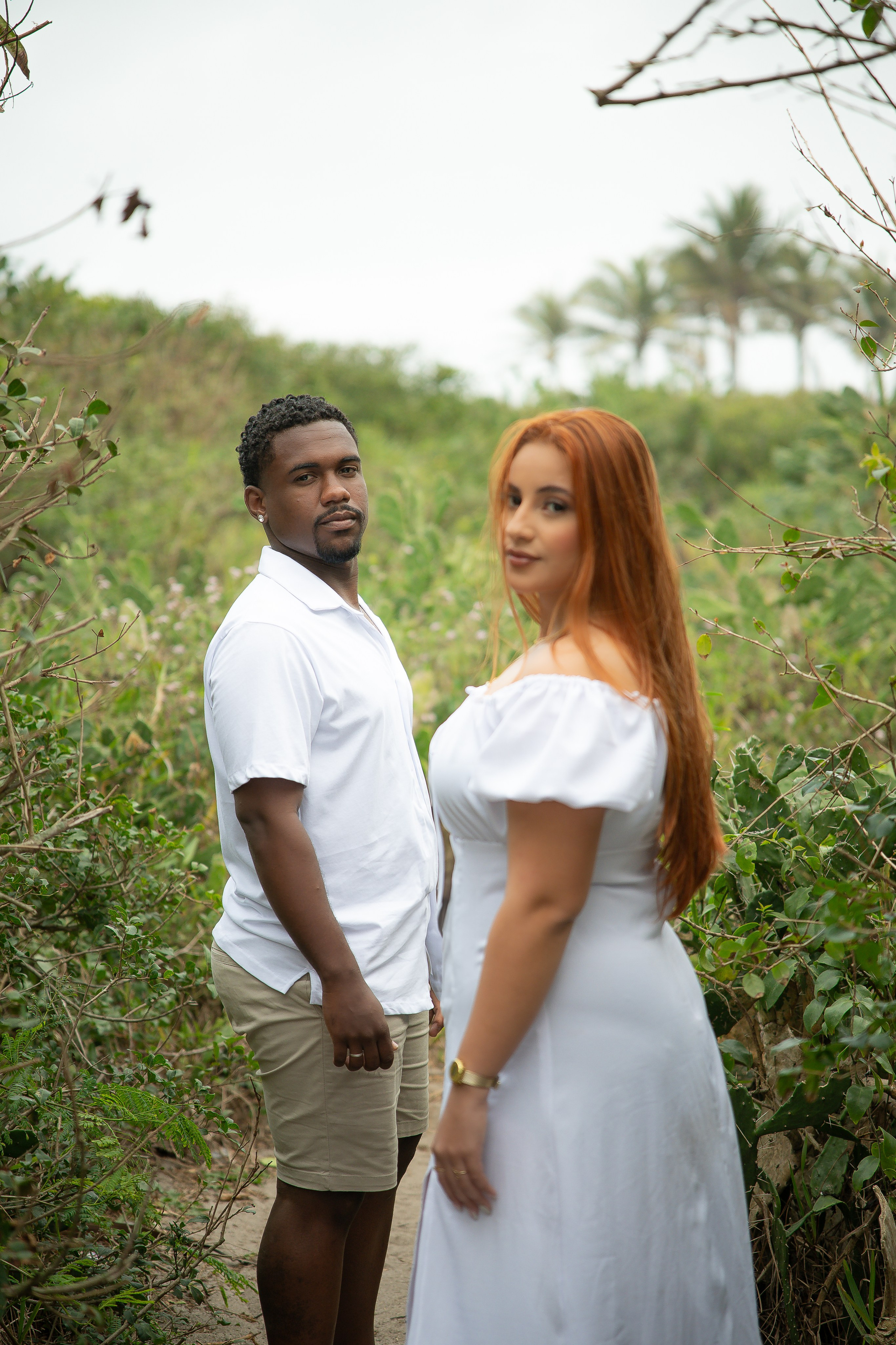 Thaís e Lenyson. Larissareisfotografa