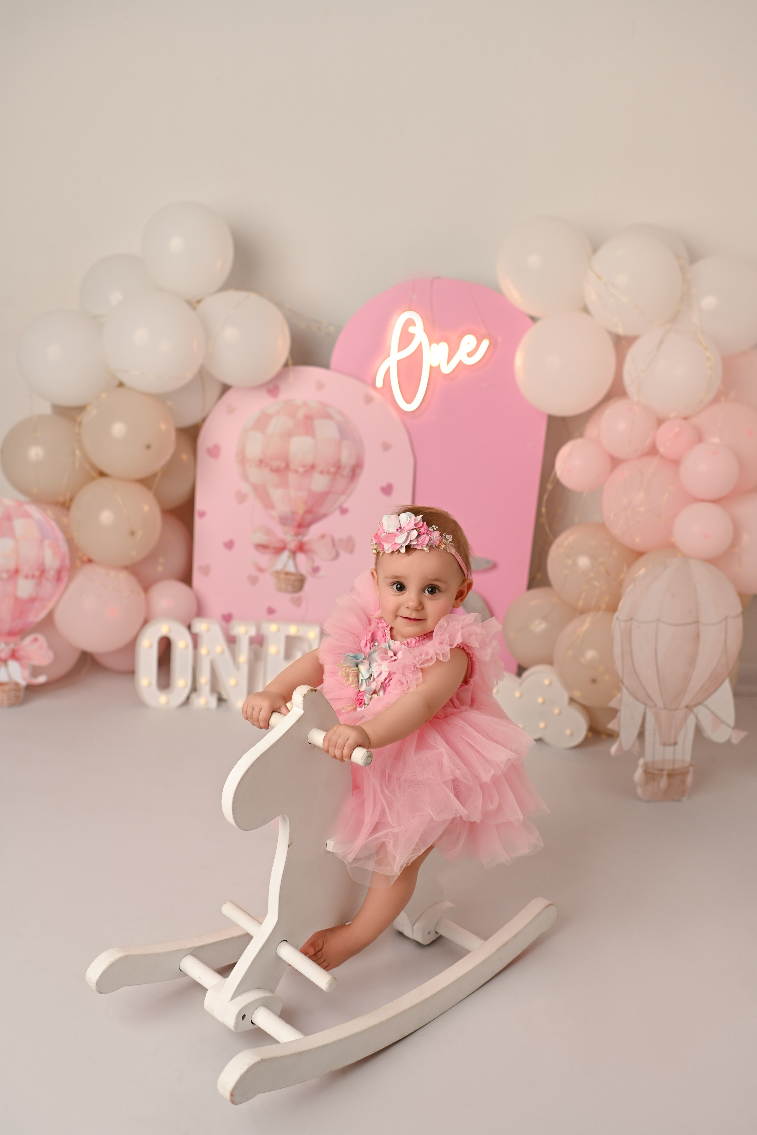 Cake Smash Fotoshooting zum ersten, zweiten Geburtstag. Neugeborene, Baby Fotografin in Düren (NRW) - Vitalina Unruh