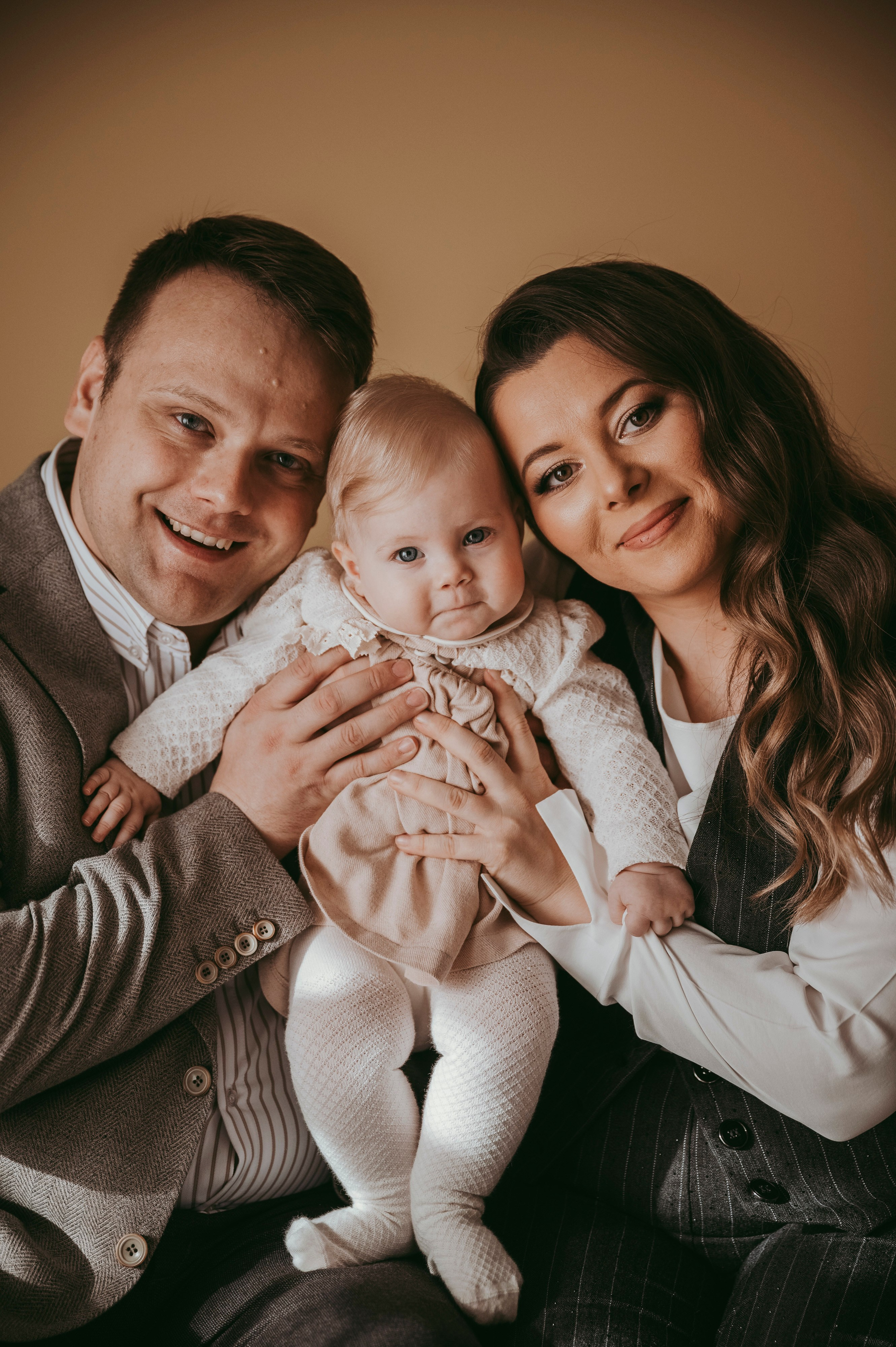 Sofijino krstenje. Deciji i porodicni fotograf u Beogradu Oksana Skendzic