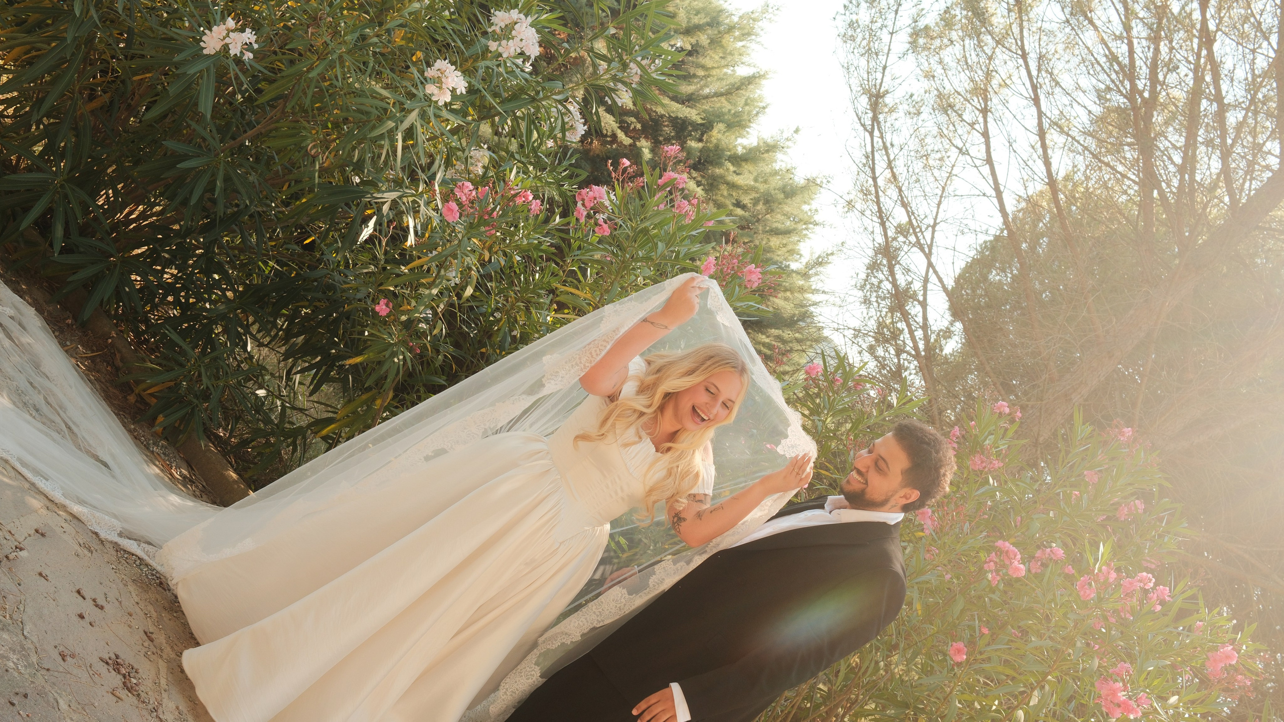 Sara Luca | Digital+Film wedding Photographer | Italy and Europe