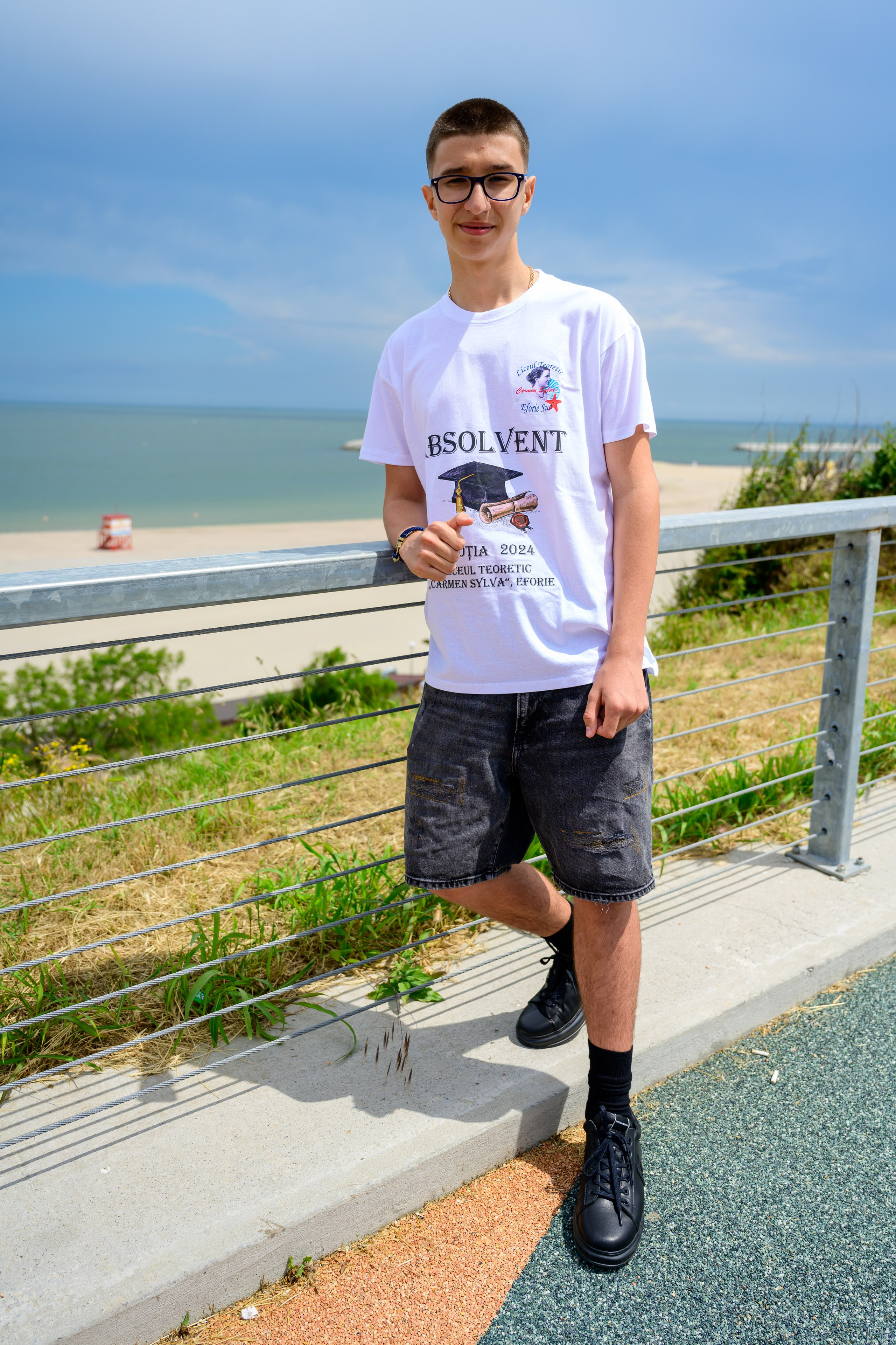 Tinerii și Marea. KoRa Foto Art