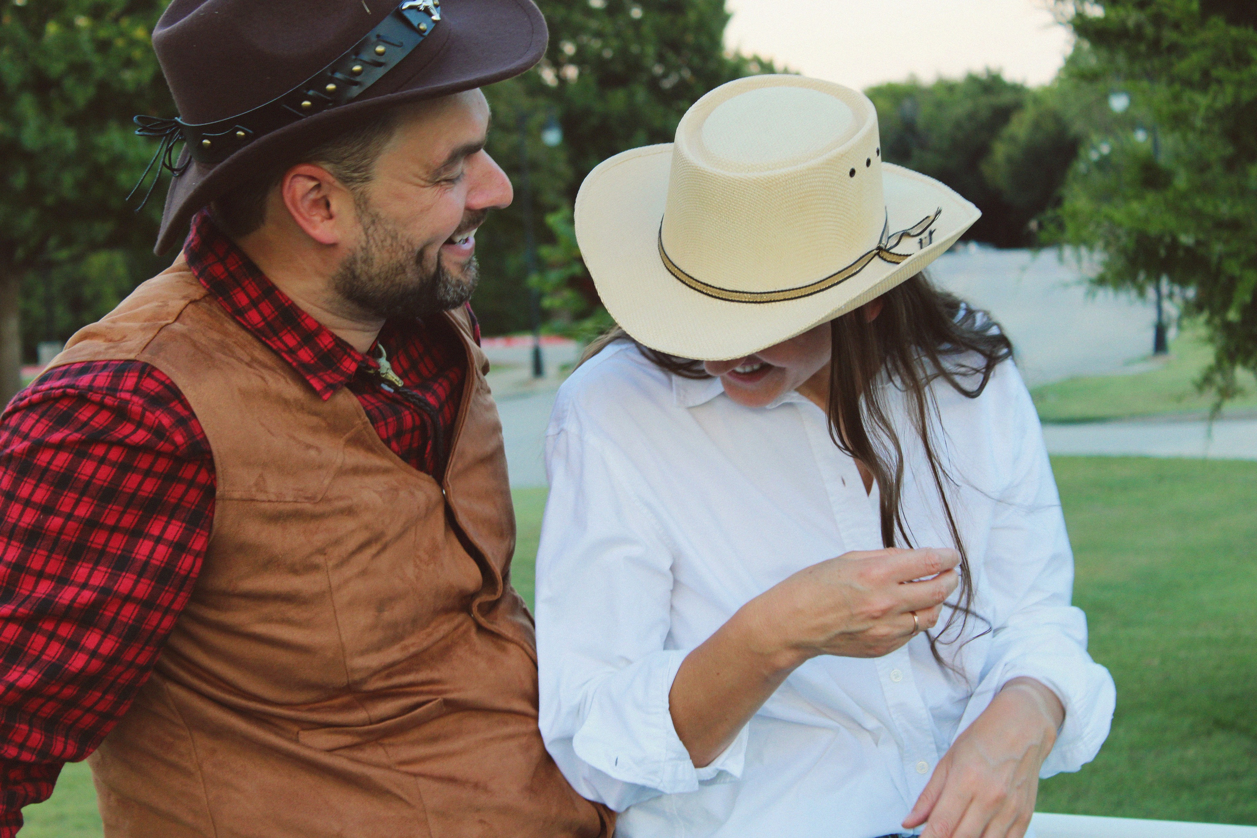 Texas Countryside Family Photoshoot in Cowboy Style. Lana Petrychenko — Portrait & Family Photographer. Valencia, Spain
