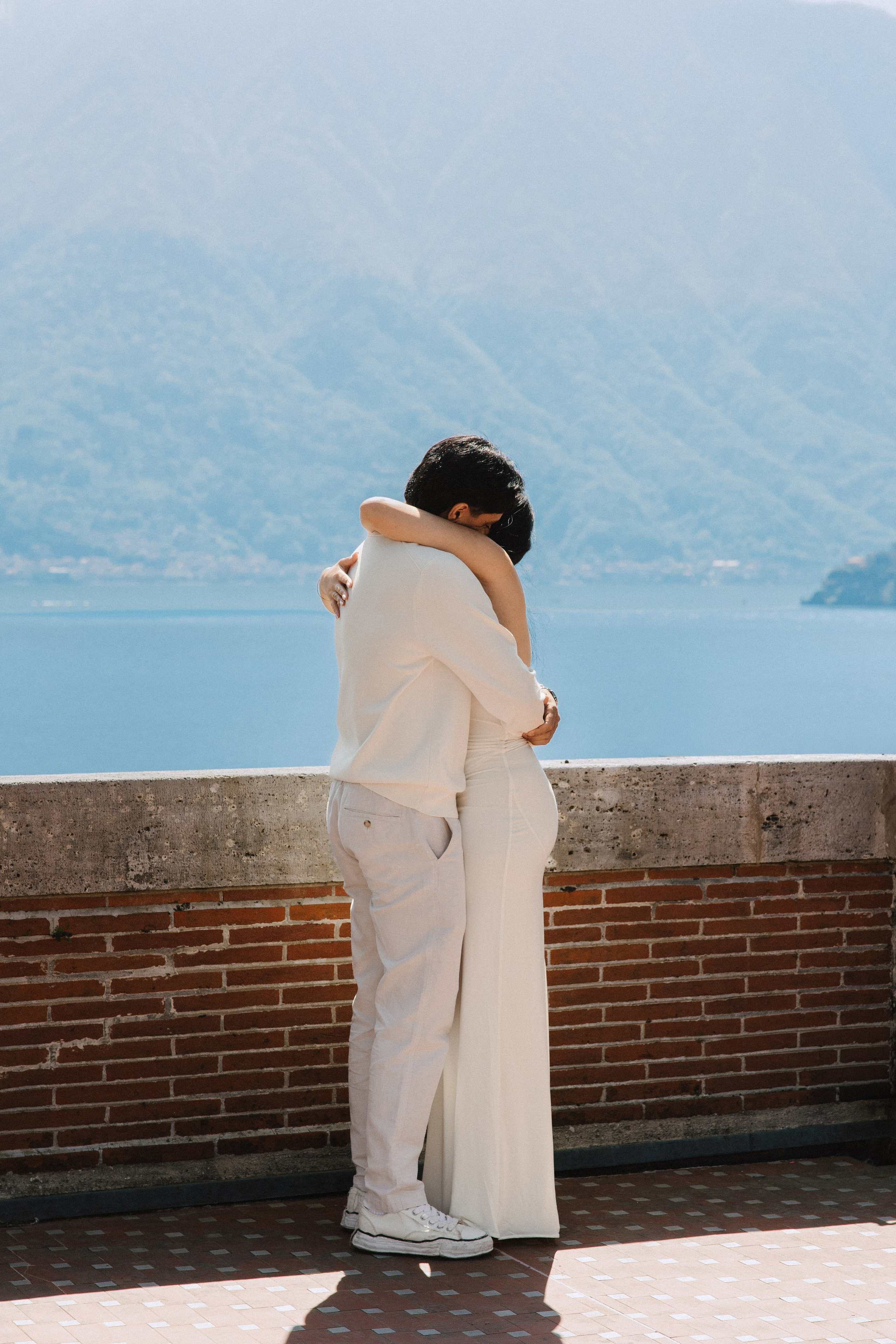 Vish & Kajal. Wedding photographer in Italy