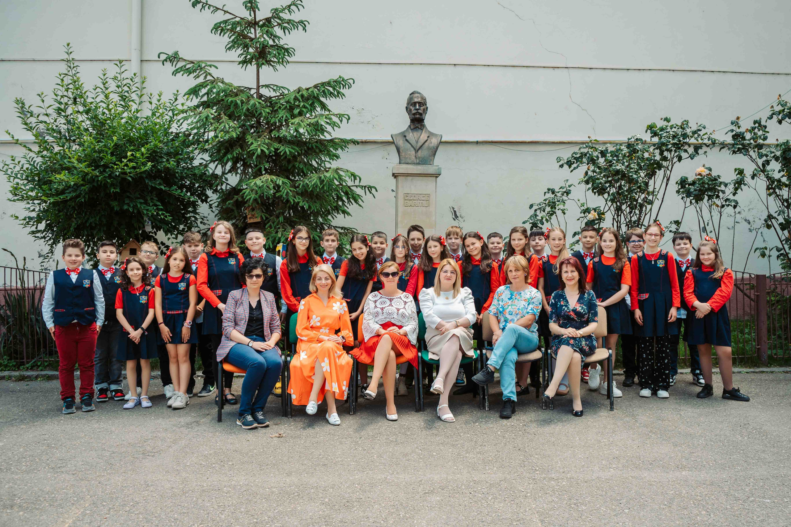 4B - George Baritiu. Contrast Studio