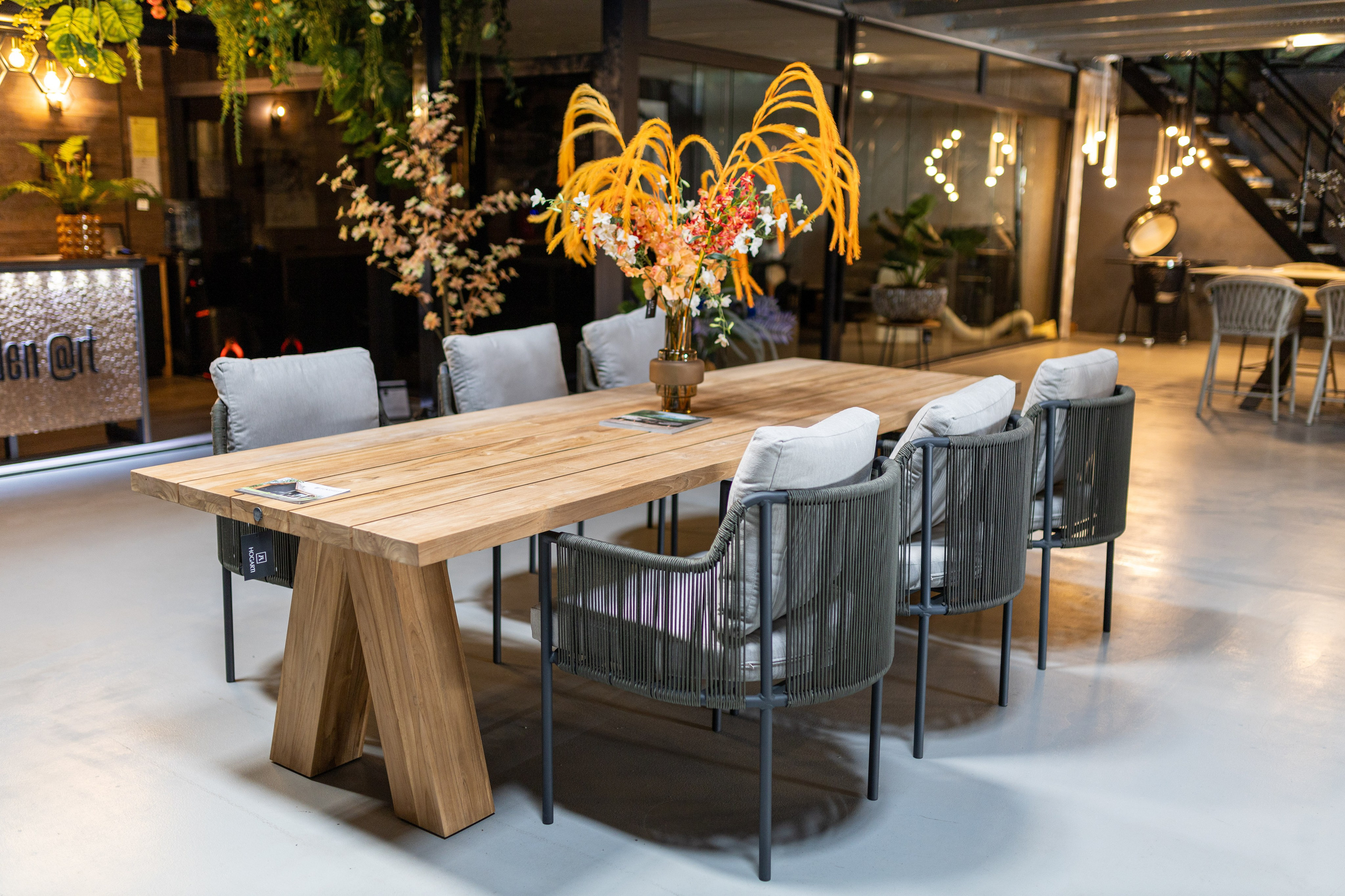 Commercial. Fotografie, fotografie nuntă, fotografie comercială