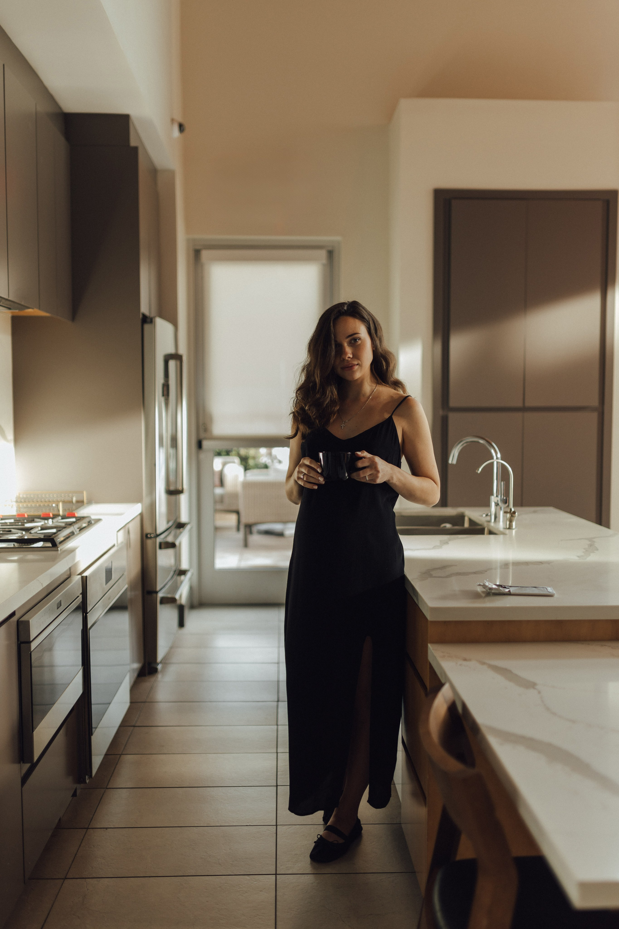 Home Maternity Photo shoot. Maternity, newborn photographer in the Bay Area|Iryna Rakivnenko