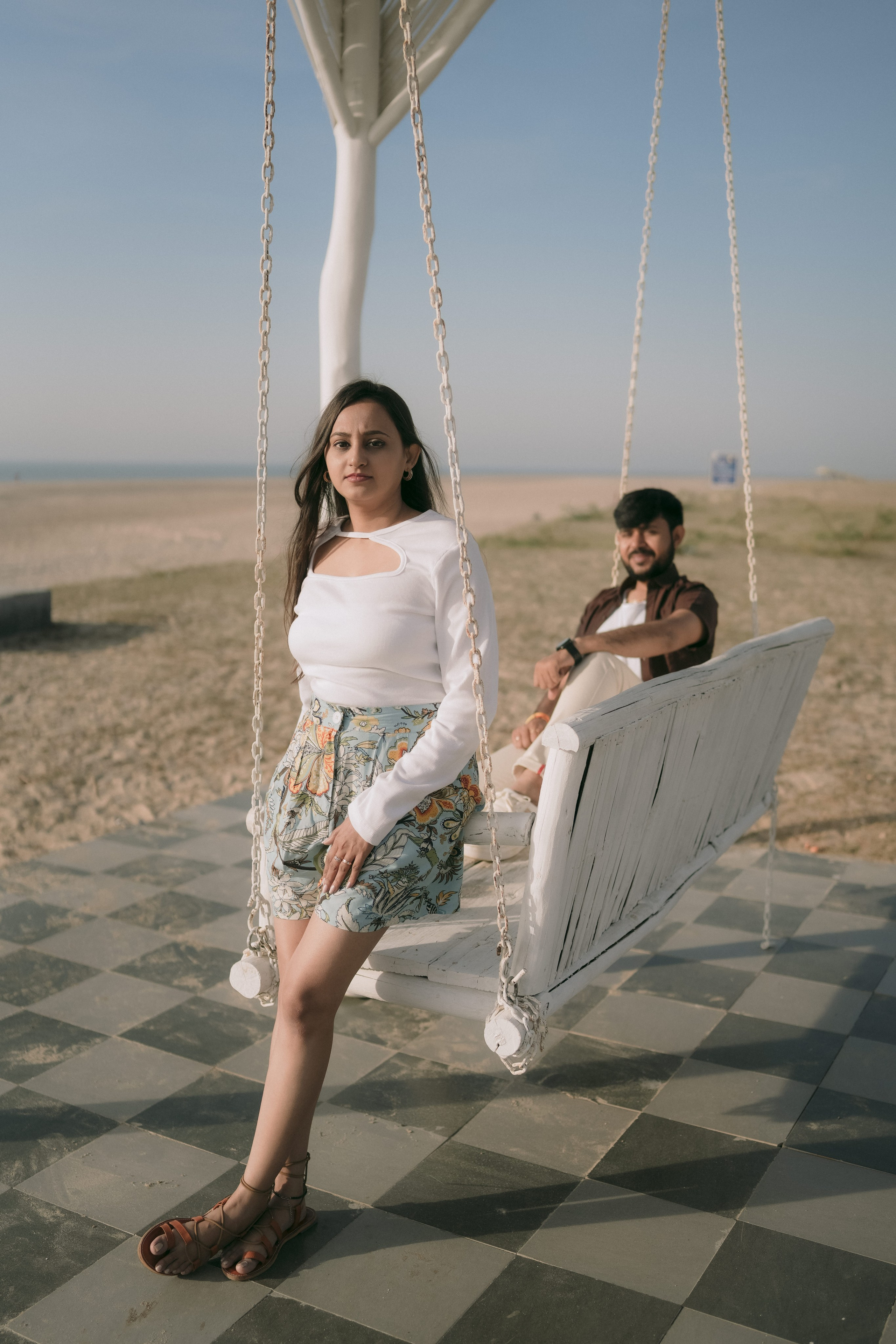 COUPLE SESSIONS. Love Emotions Weddings