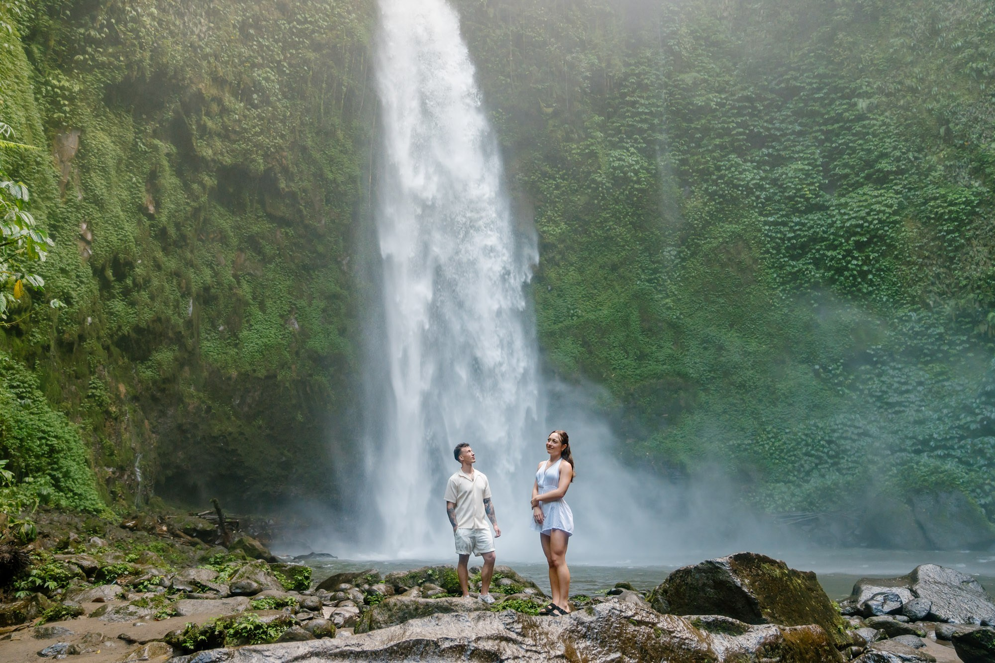 Marriage Proposal. Female Photographer in Bali