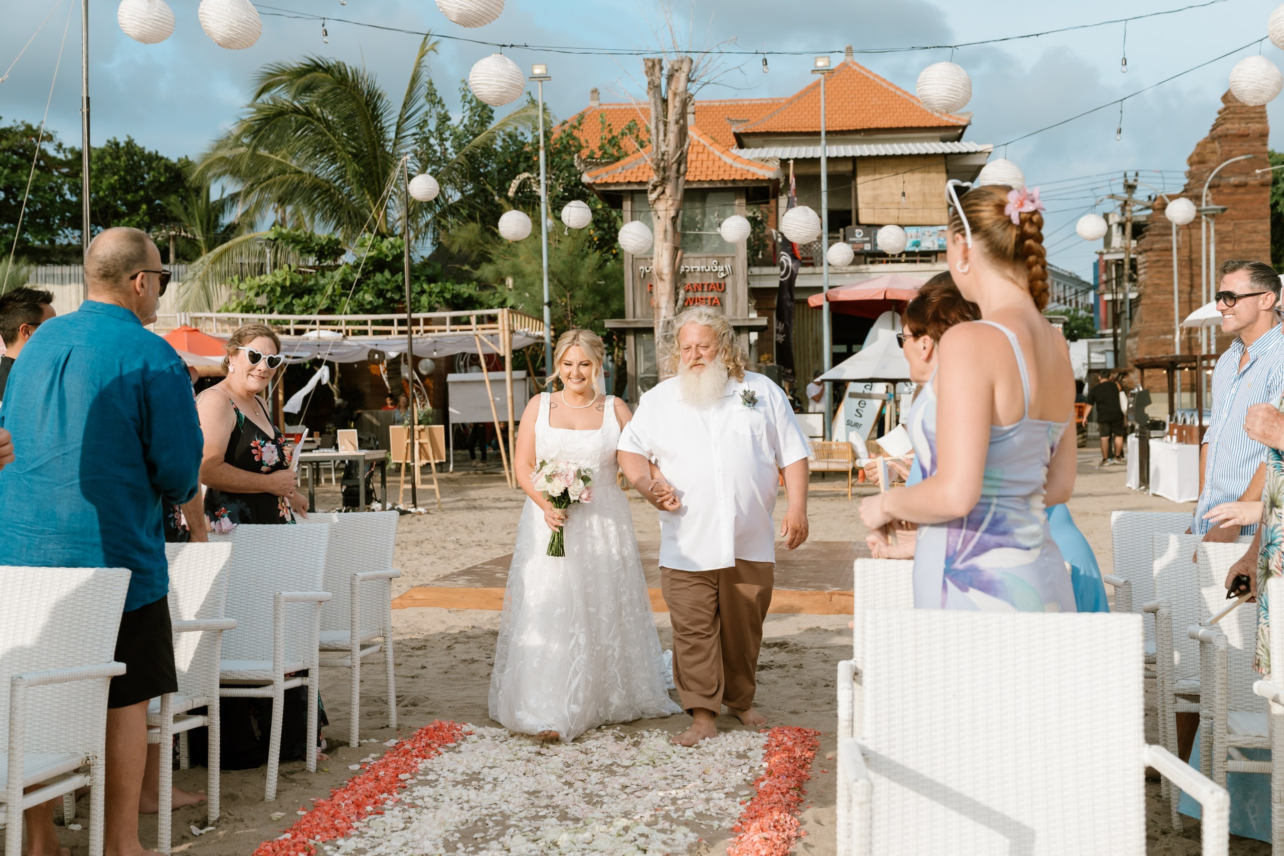 Ethan & Alyshia. Female Photographer in Bali