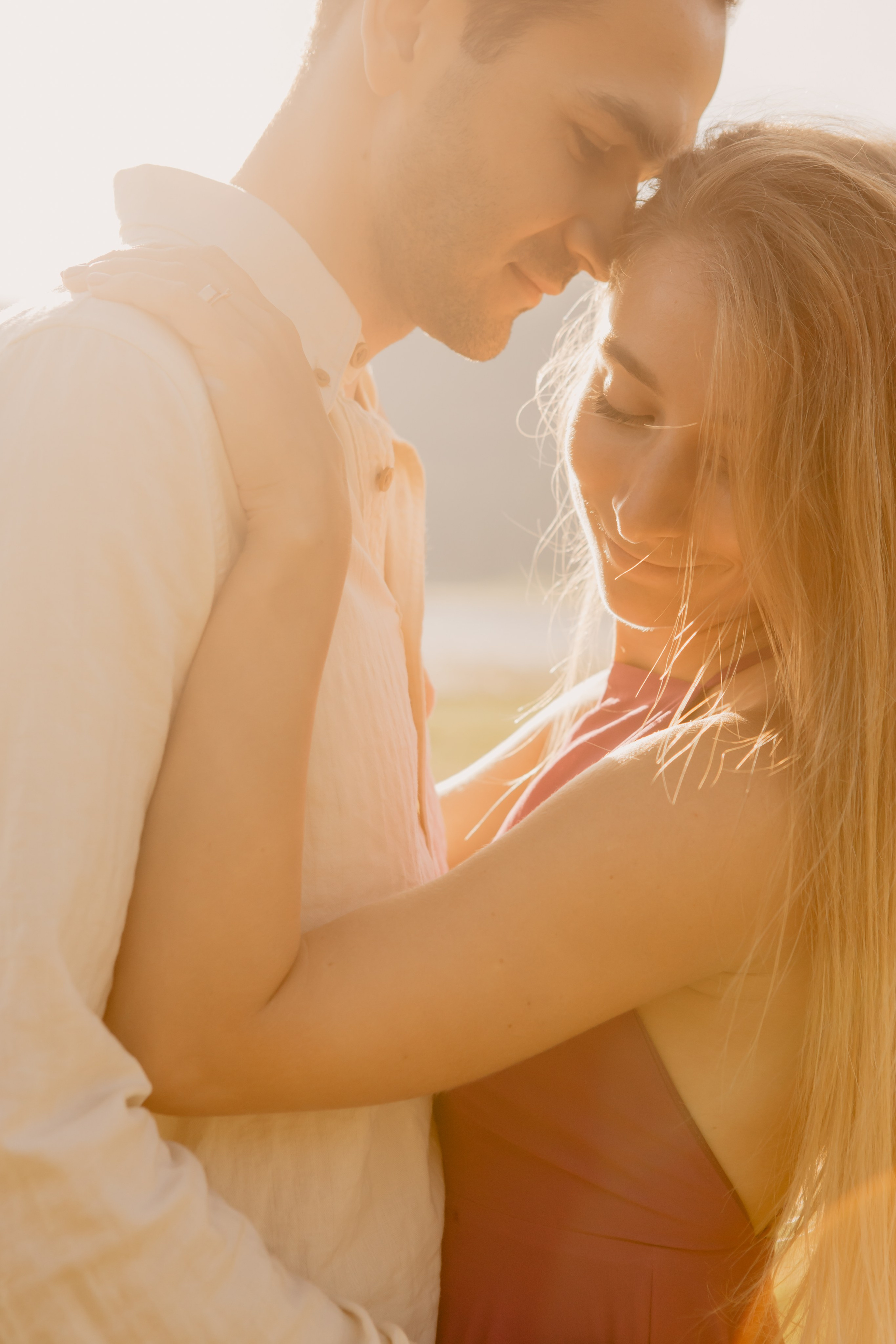 Honeymoon photo shoot in Bali. Female Photographer in Bali