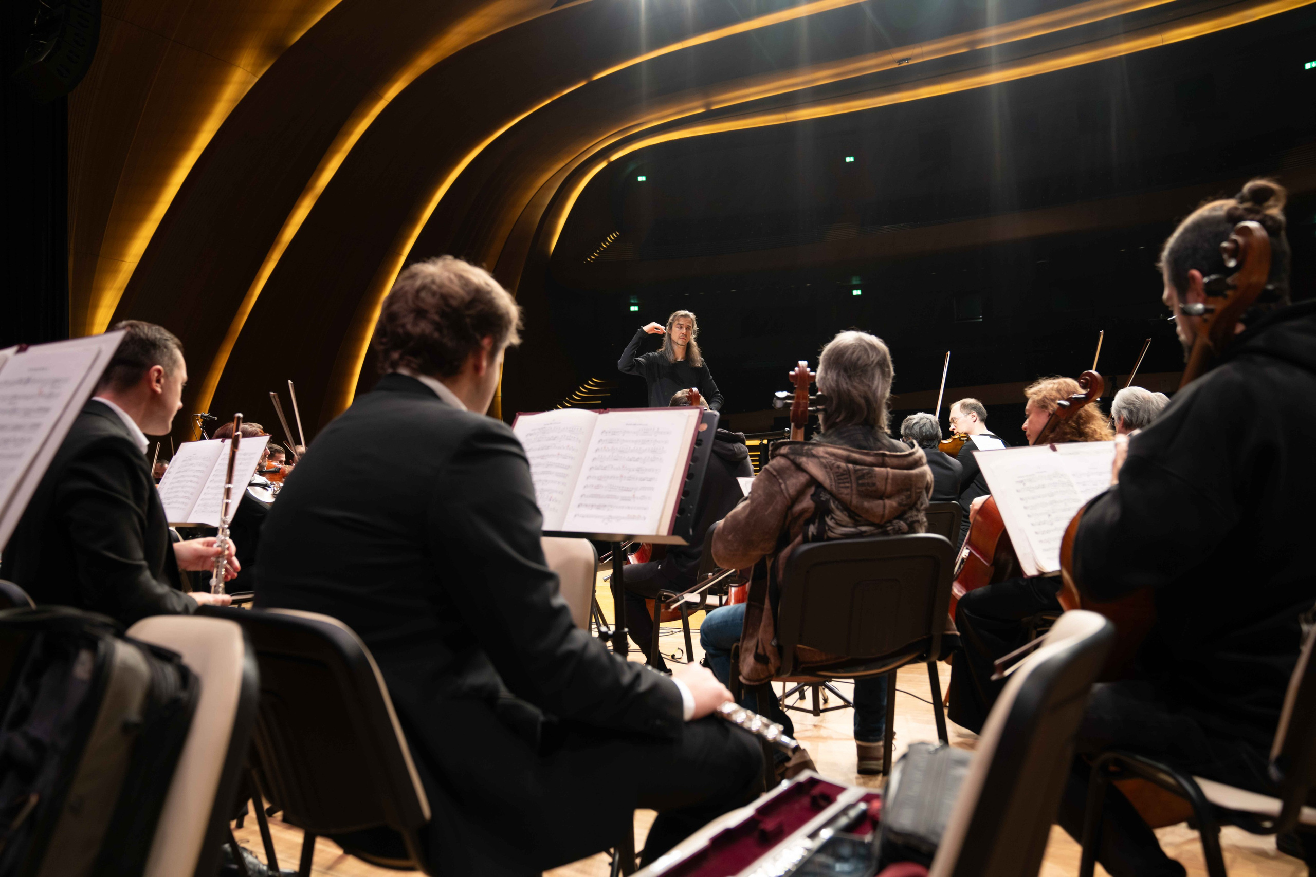 The Tchaikovsky Academic Grand Symphony Orchestra in Baku. Wedding&Event photographer Ismail Rzayev in Baku