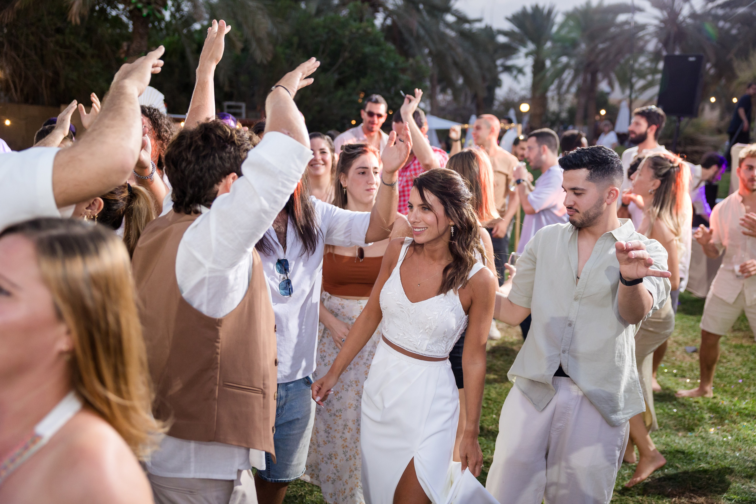 Shirley & Yoav. AMIR BUCHNIK PHOTOGRAPHER