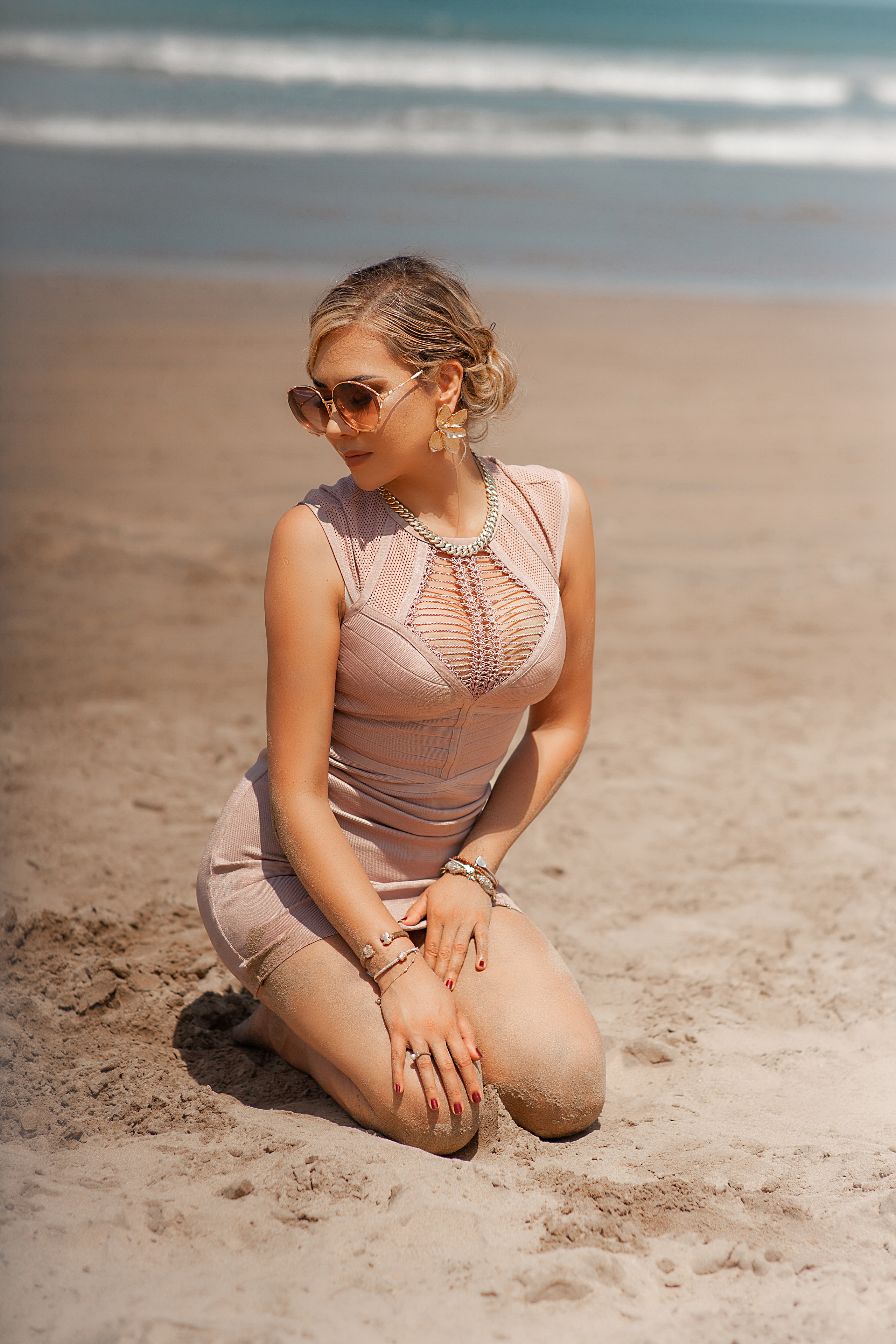 Sesión casual con globos para Saddy. Victoria Castellanos. Photographer in Mazatlán