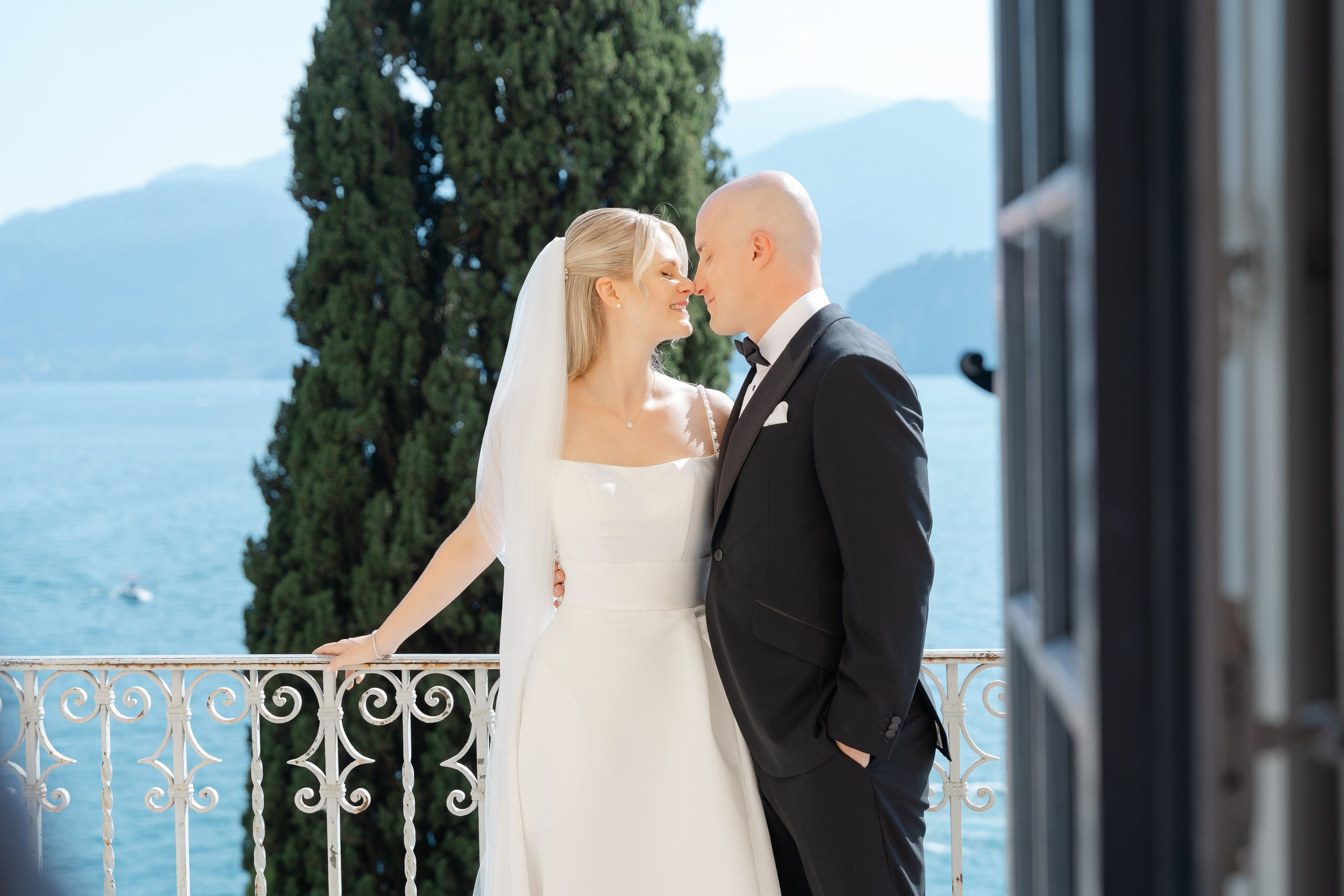 SIMONA AND SERDJIO_VILLA CIPRESSI_LAKE COMO. PHOTOGRAPHER IN ITALY