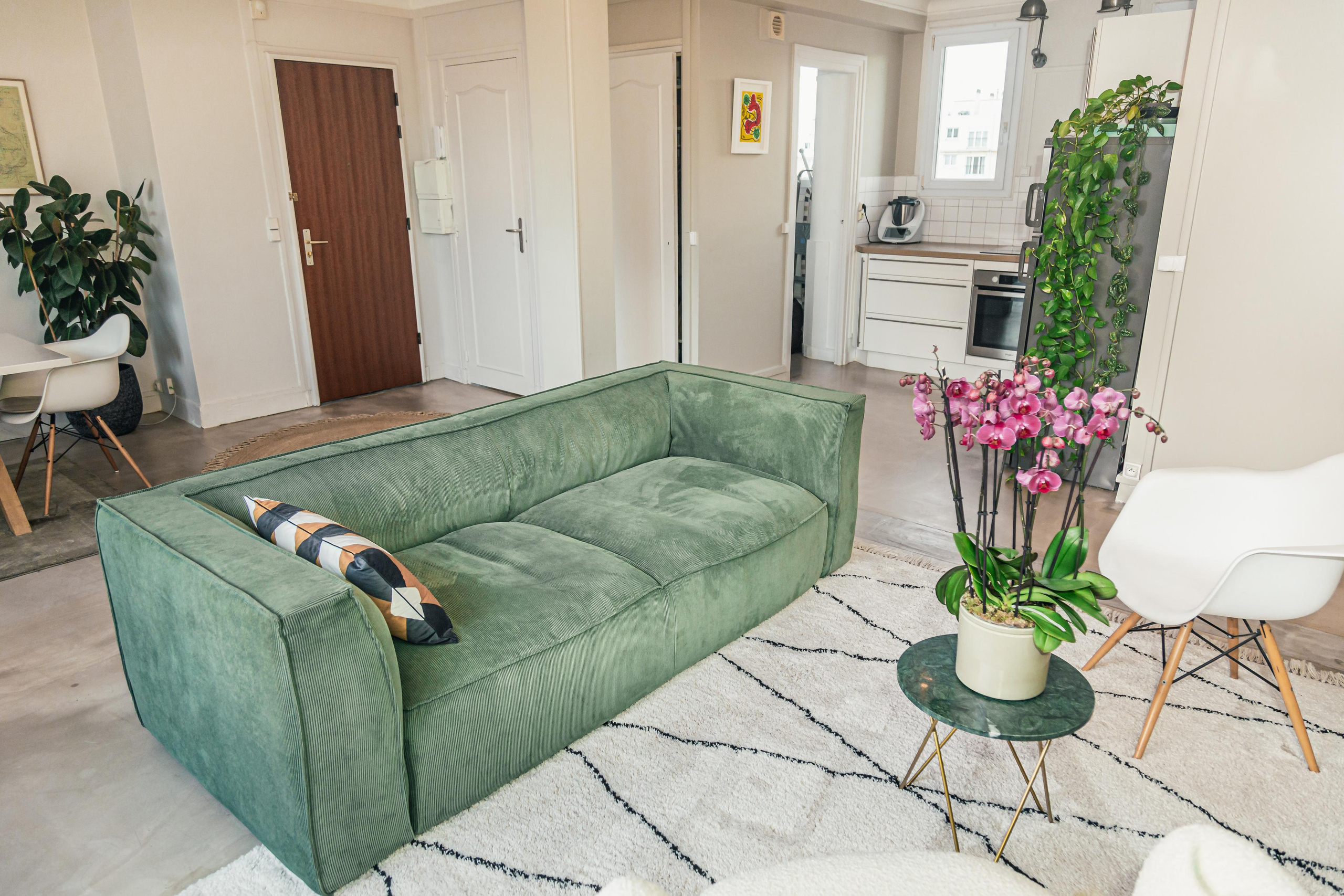 Appartement. Photographe de voitures à Paris — Vitalii Motruk