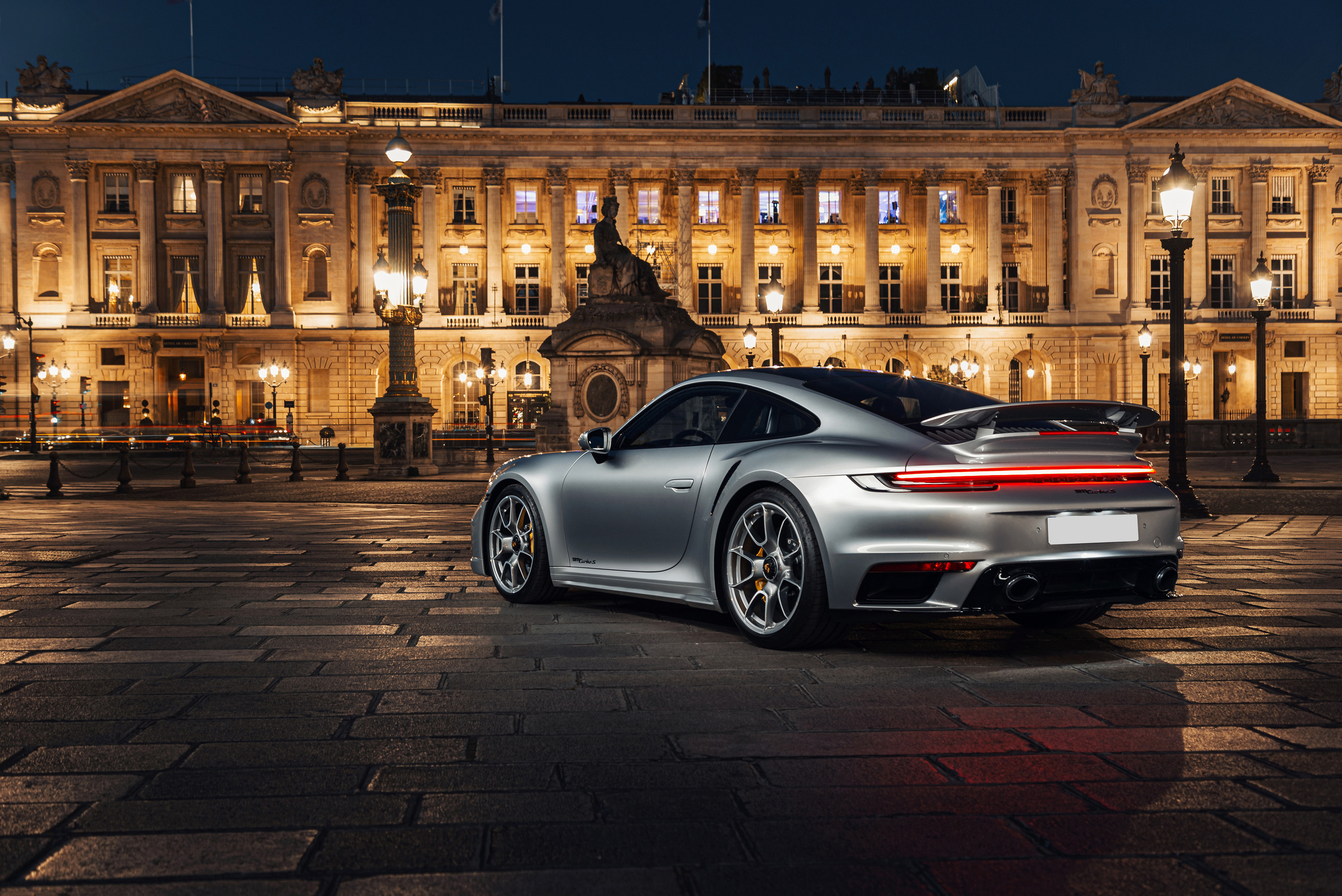 Porsche 911 Turbo S. Photographe de voitures à Paris — Vitalii Motruk