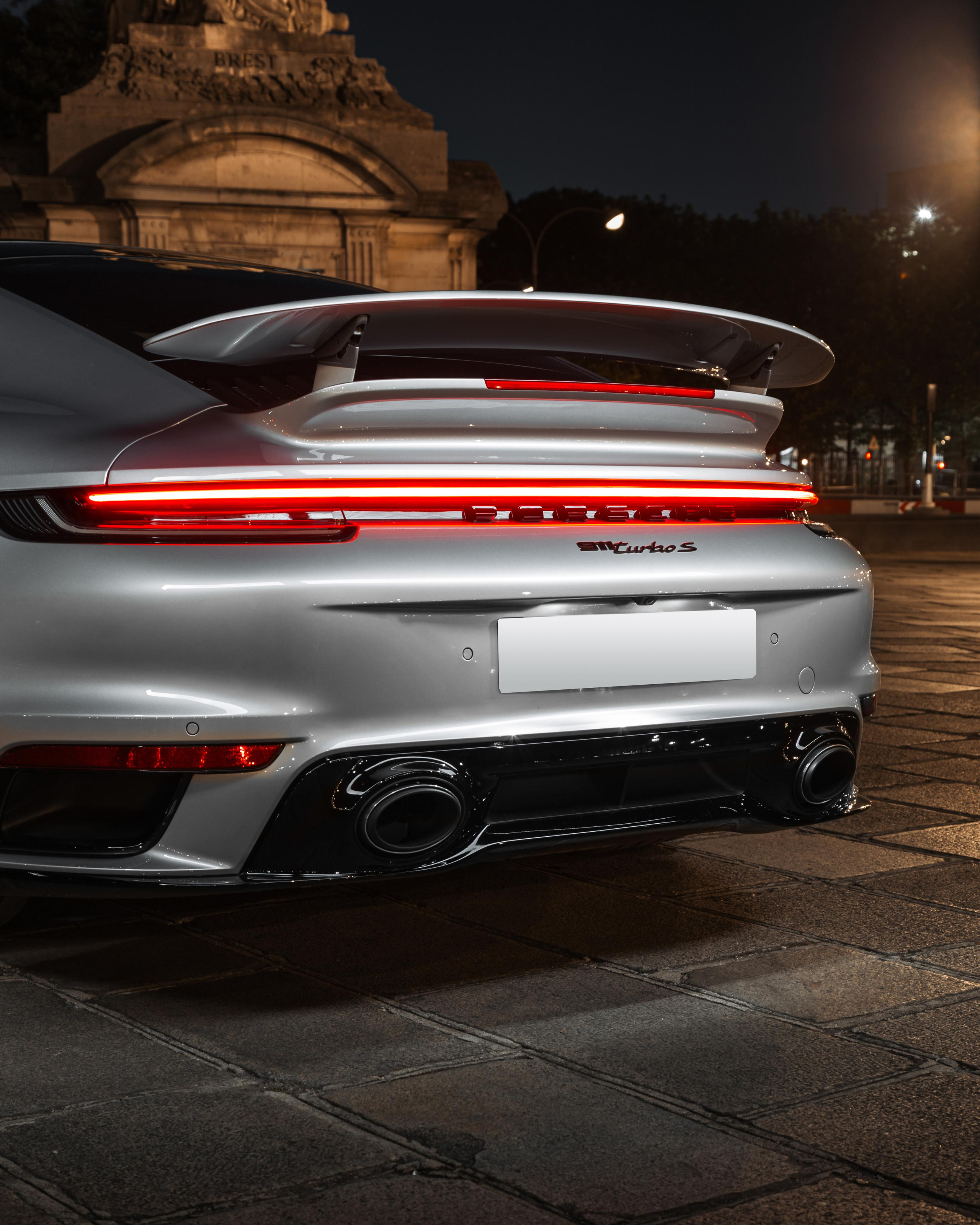 Porsche 911 Turbo S. Photographe de voitures à Paris — Vitalii Motruk