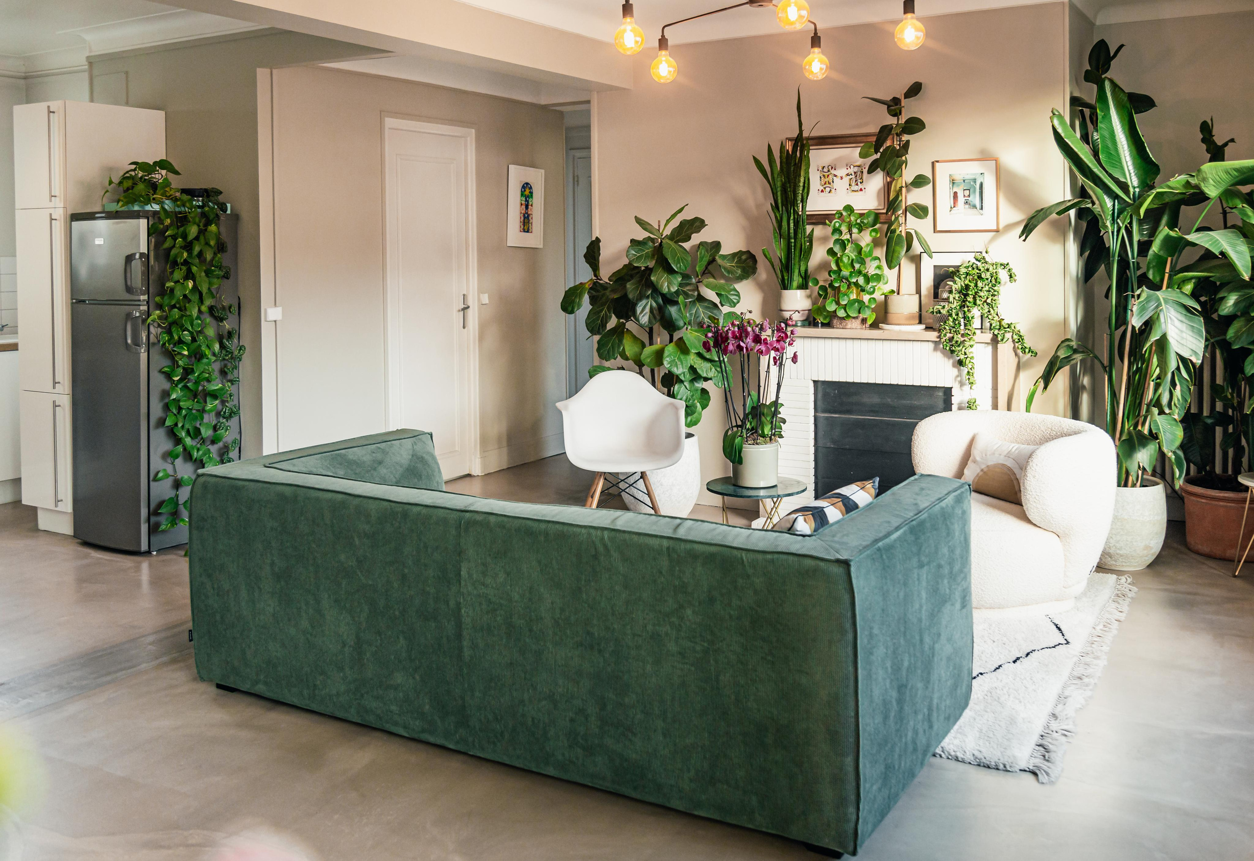 Appartement. Photographe de voitures à Paris — Vitalii Motruk