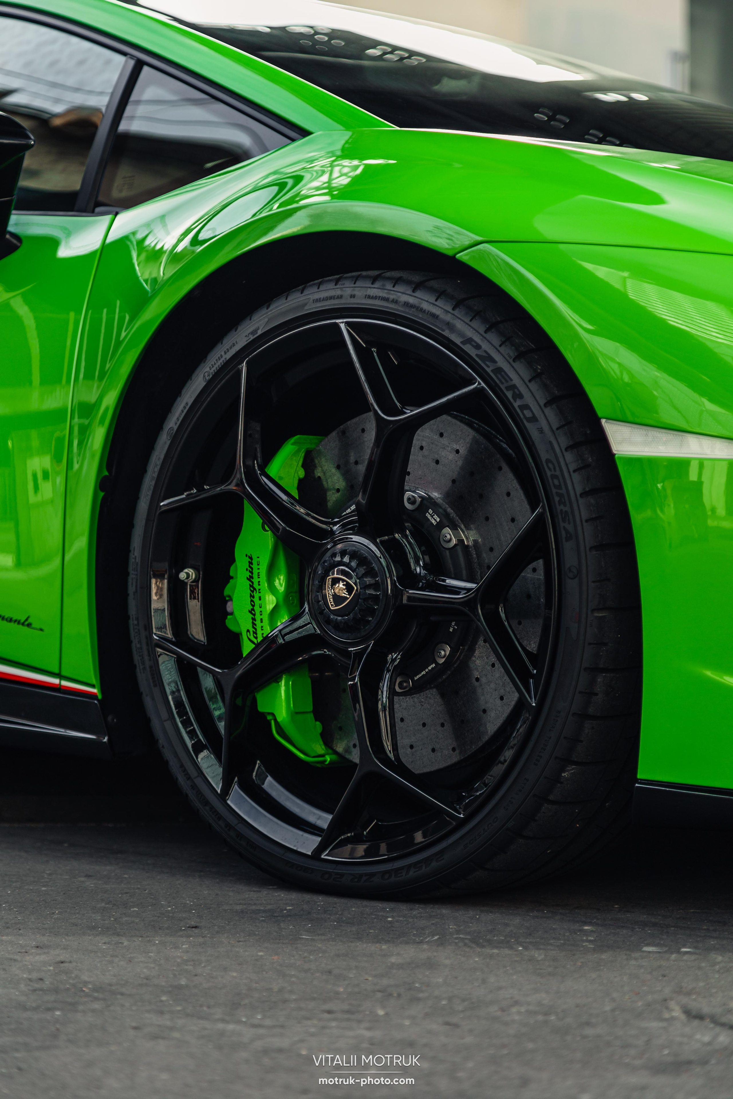 Lamborghini Huracan. Photographe de voitures à Paris — Vitalii Motruk