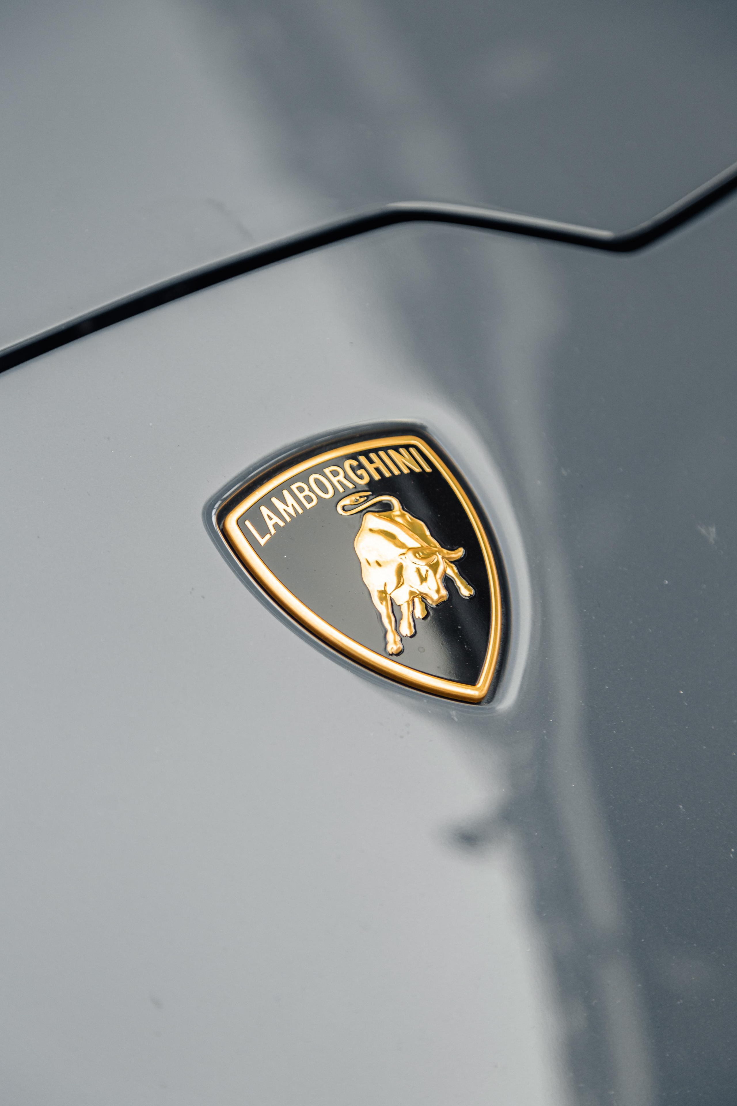 Lamborghini Huracan Evo Spyder. Photographer in Paris — Vitalii Motruk