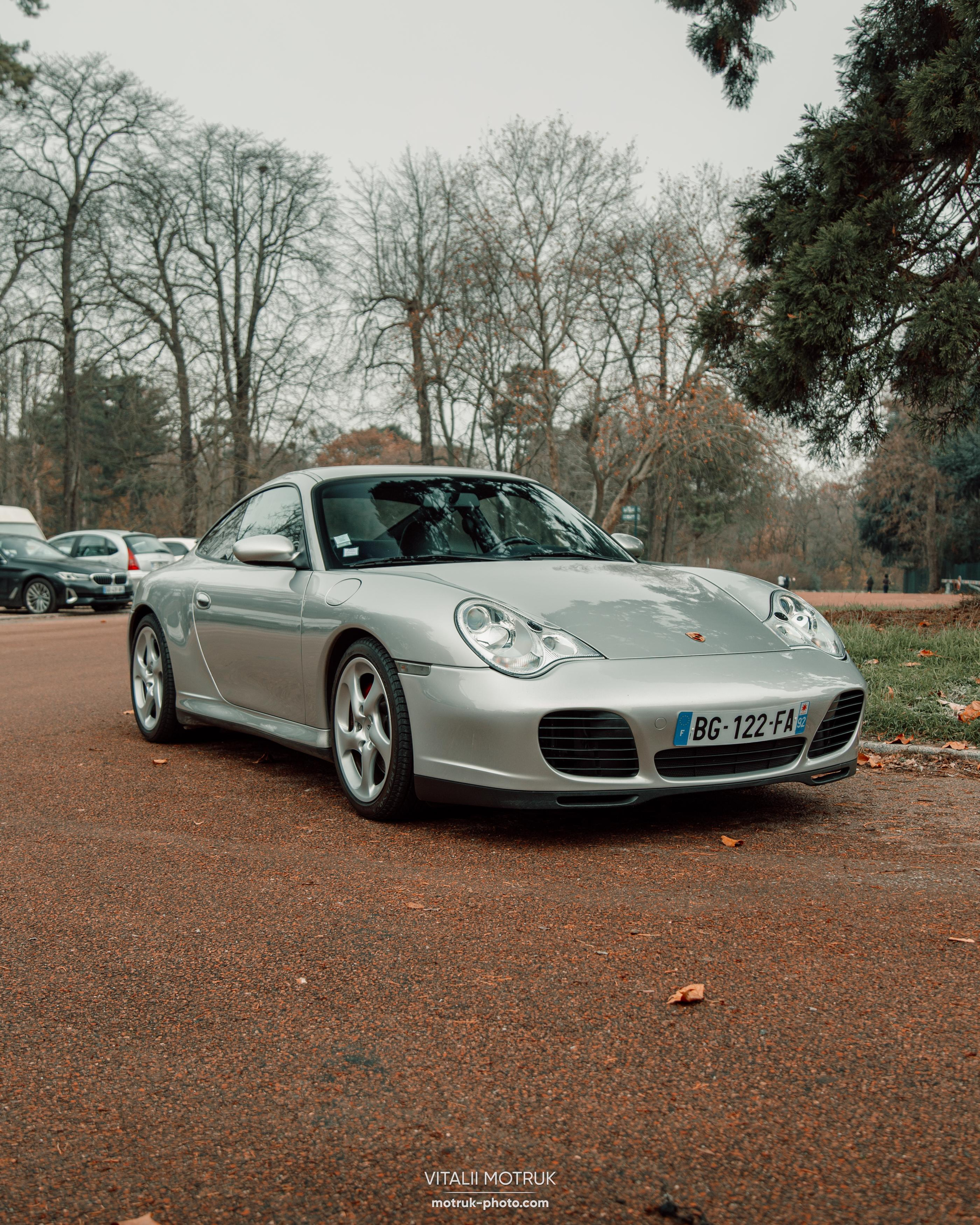 Rassemblement a l’Auteuil. Photographe de voitures à Paris — Vitalii Motruk