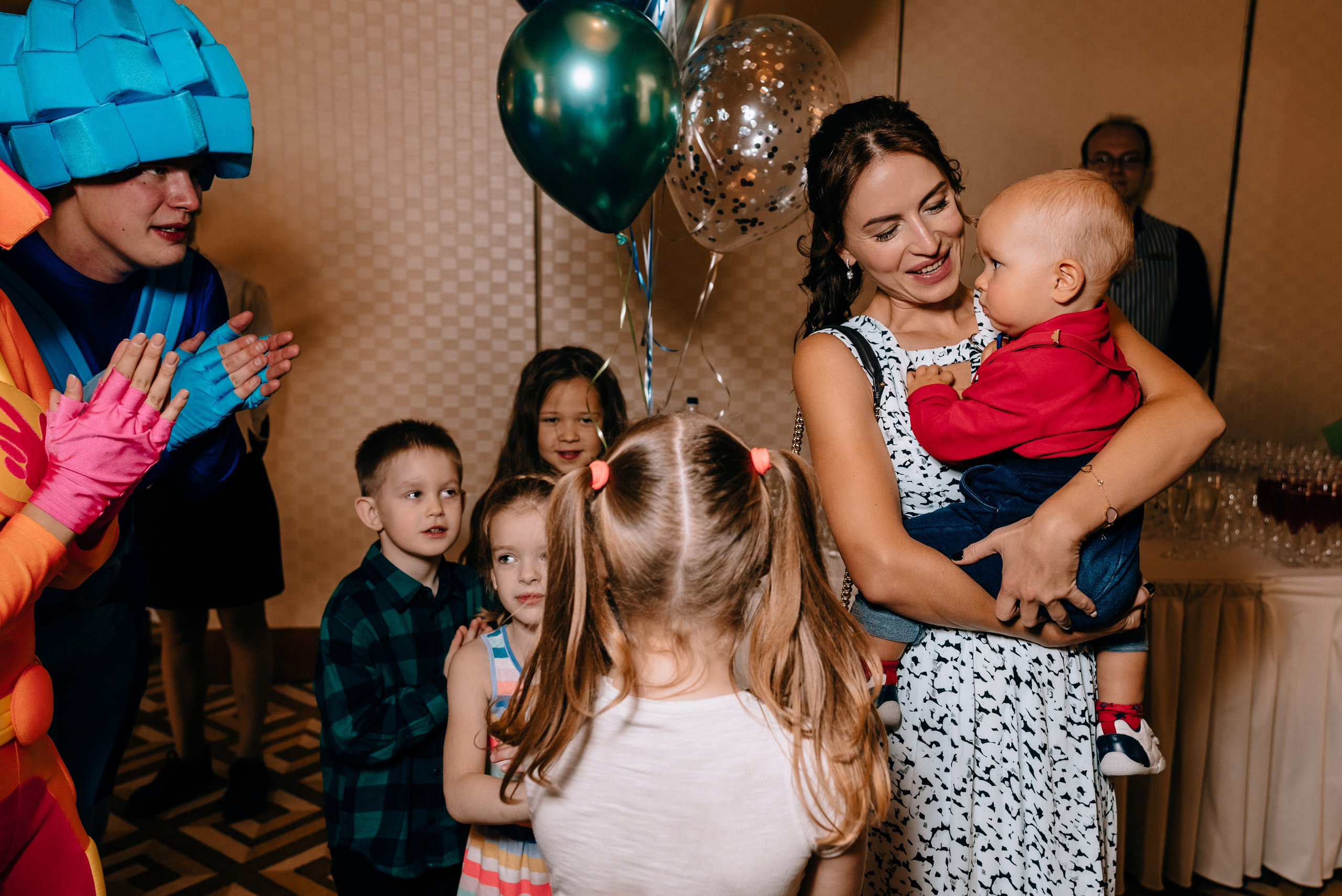 Birthday party. Destination Wedding photographer Italy, France, Germany, Spain, Poland Oleg Zaicev