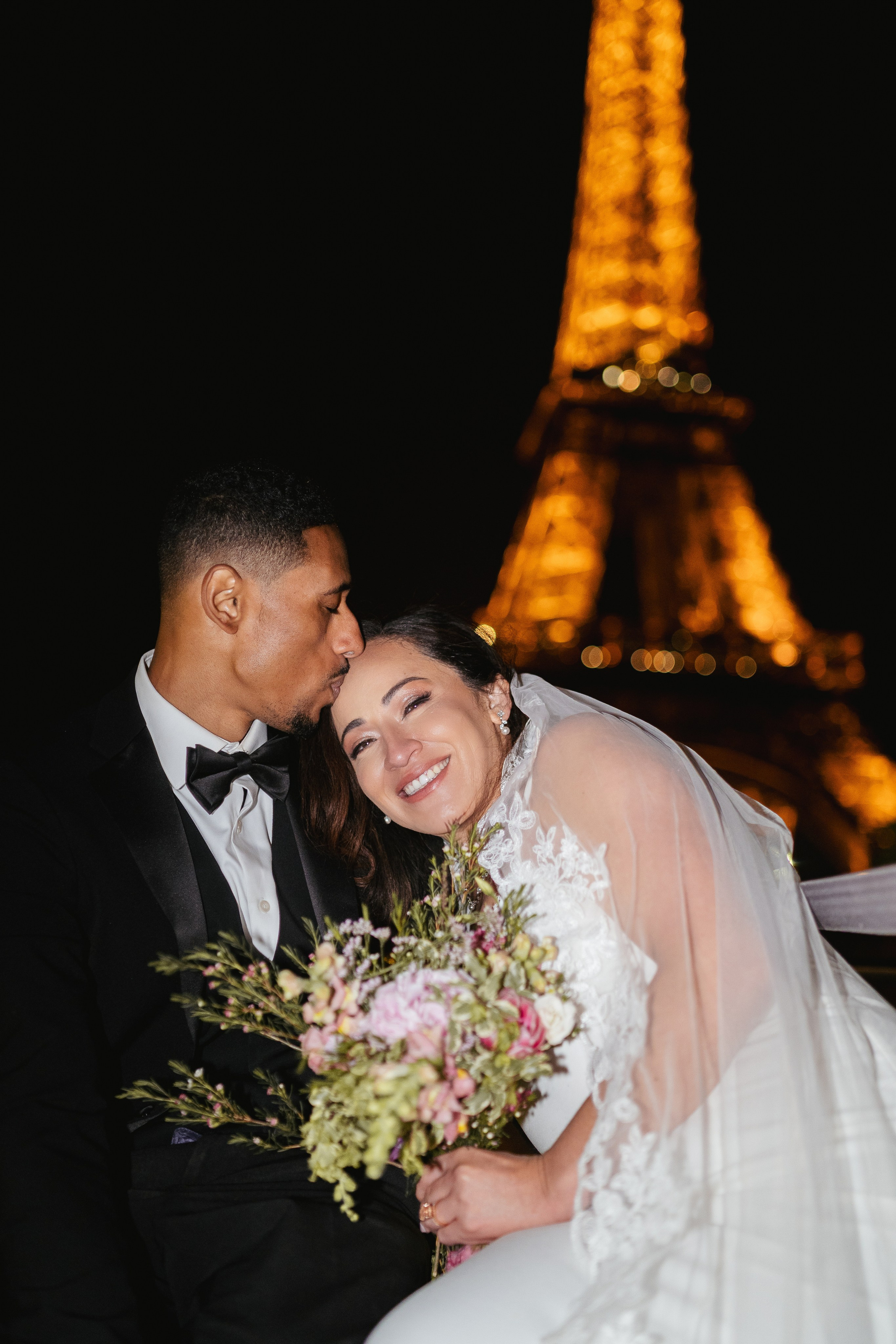 Séance Photo de Mariage à Paris - Photographie de Mariage | Eugenia Andres. Photographe à Genève - Eugenia Andres