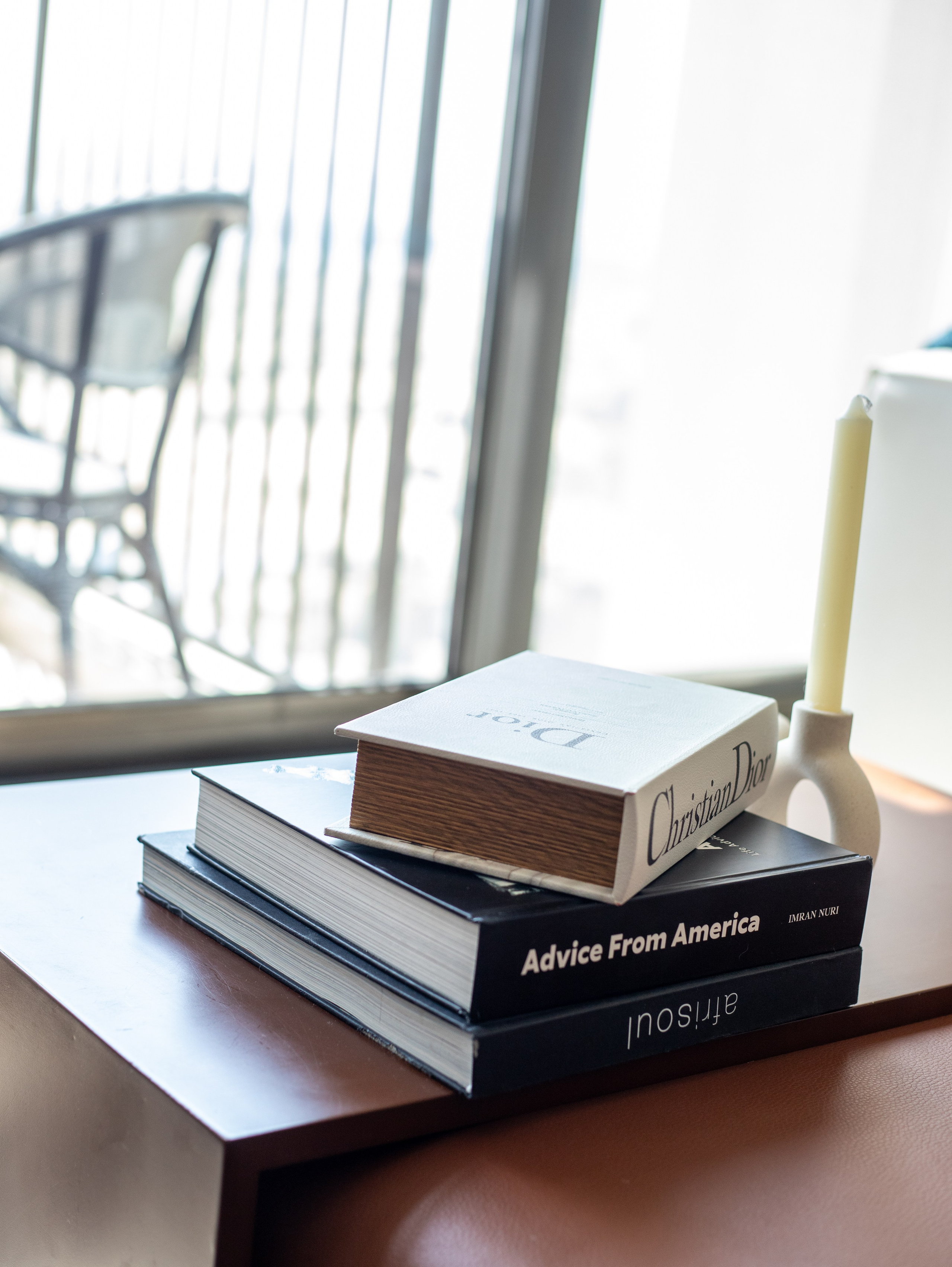 UNA Apartments. Samy Mar Boy │Portrait, Automotive and Real Estate Photographer