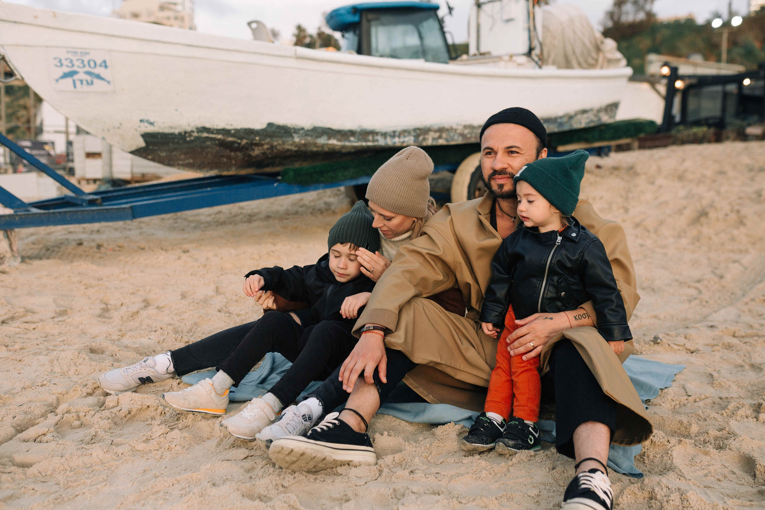 WINTER PHOTOSESSION AT THE SEA. Https://shi-photo.com/