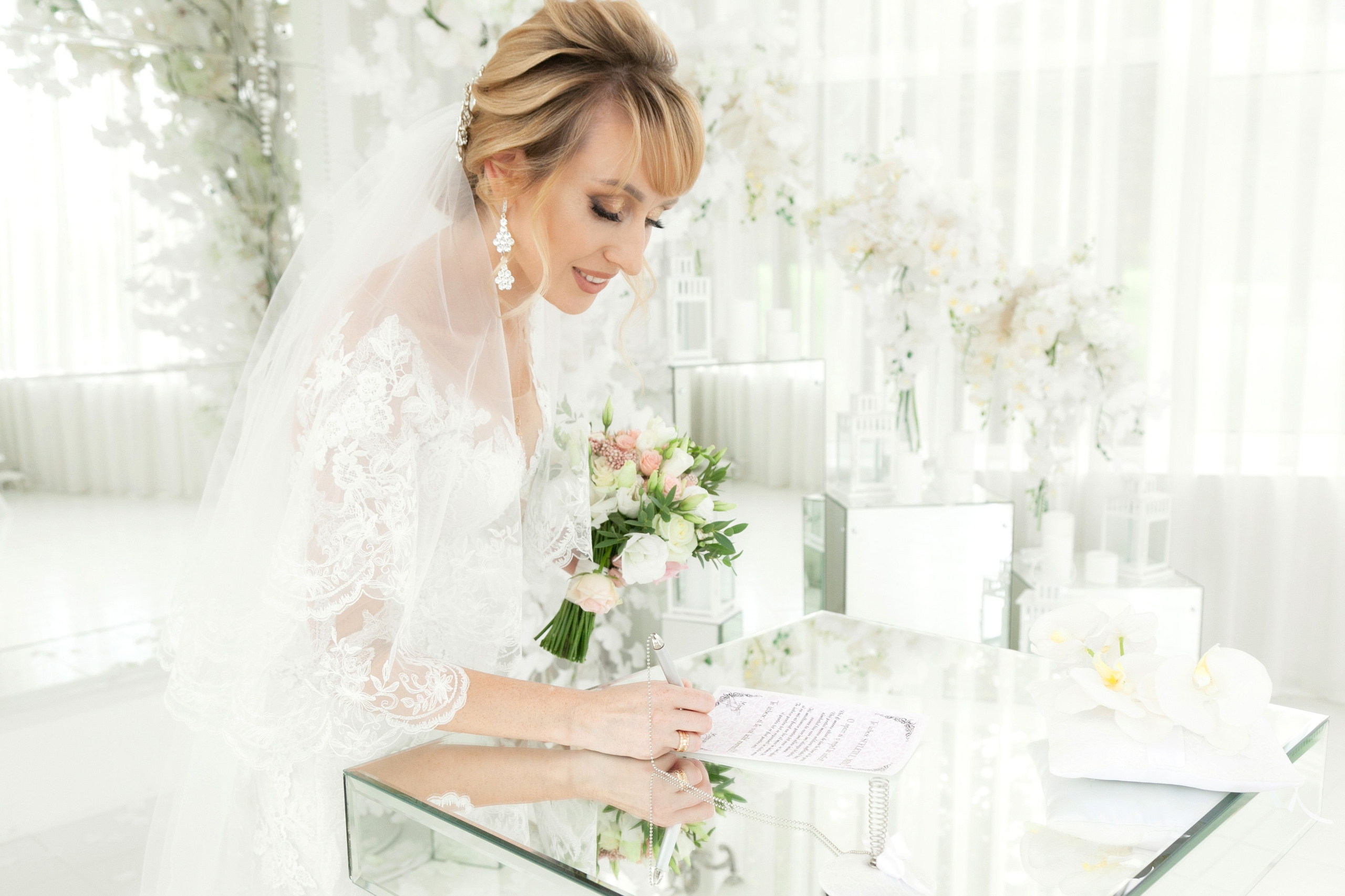 Botanical garden / Adrian & Diana. Wedding, event and family photographer in Paris, Emilian Olaru