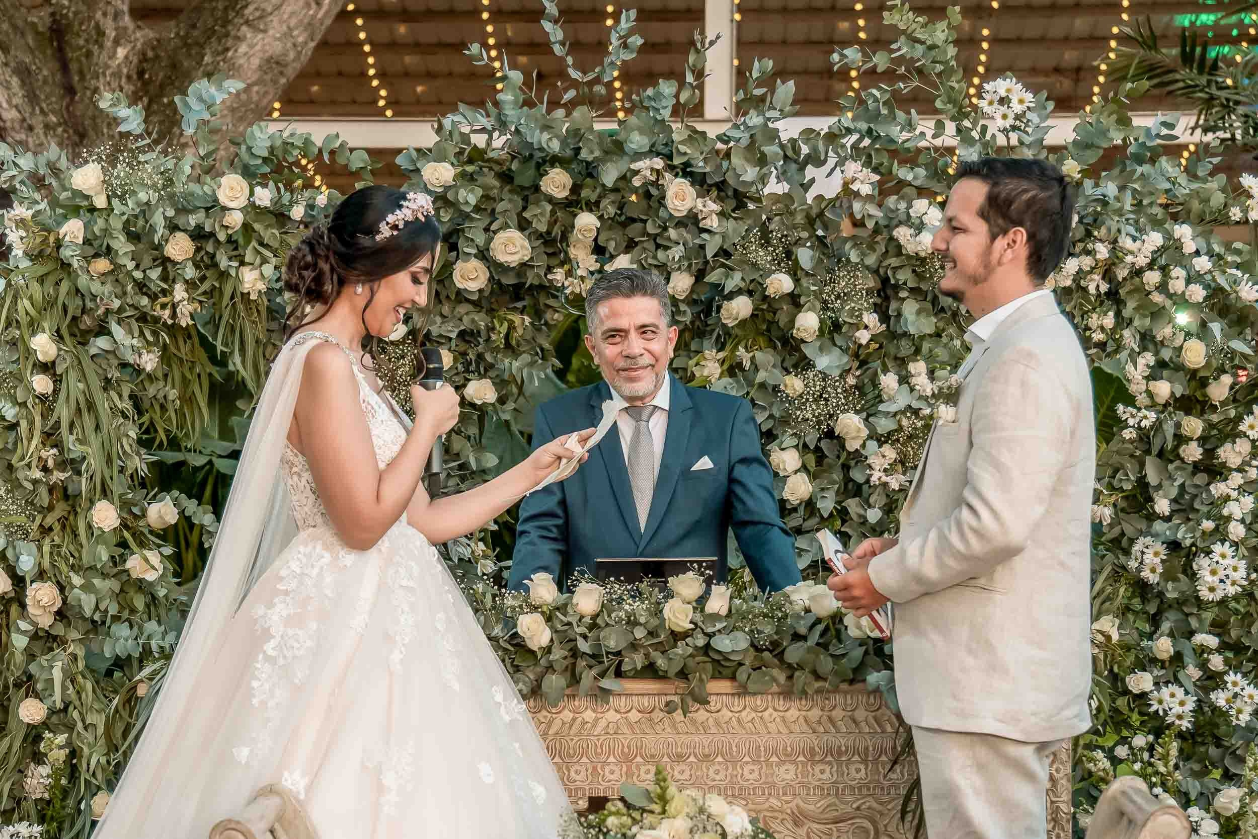 Boda en Cali. Hacienda Entre Rios - Daniela & Rodrigo. Karen Ortiz Photography / Fotógrafo profesional en Cali - Colombia