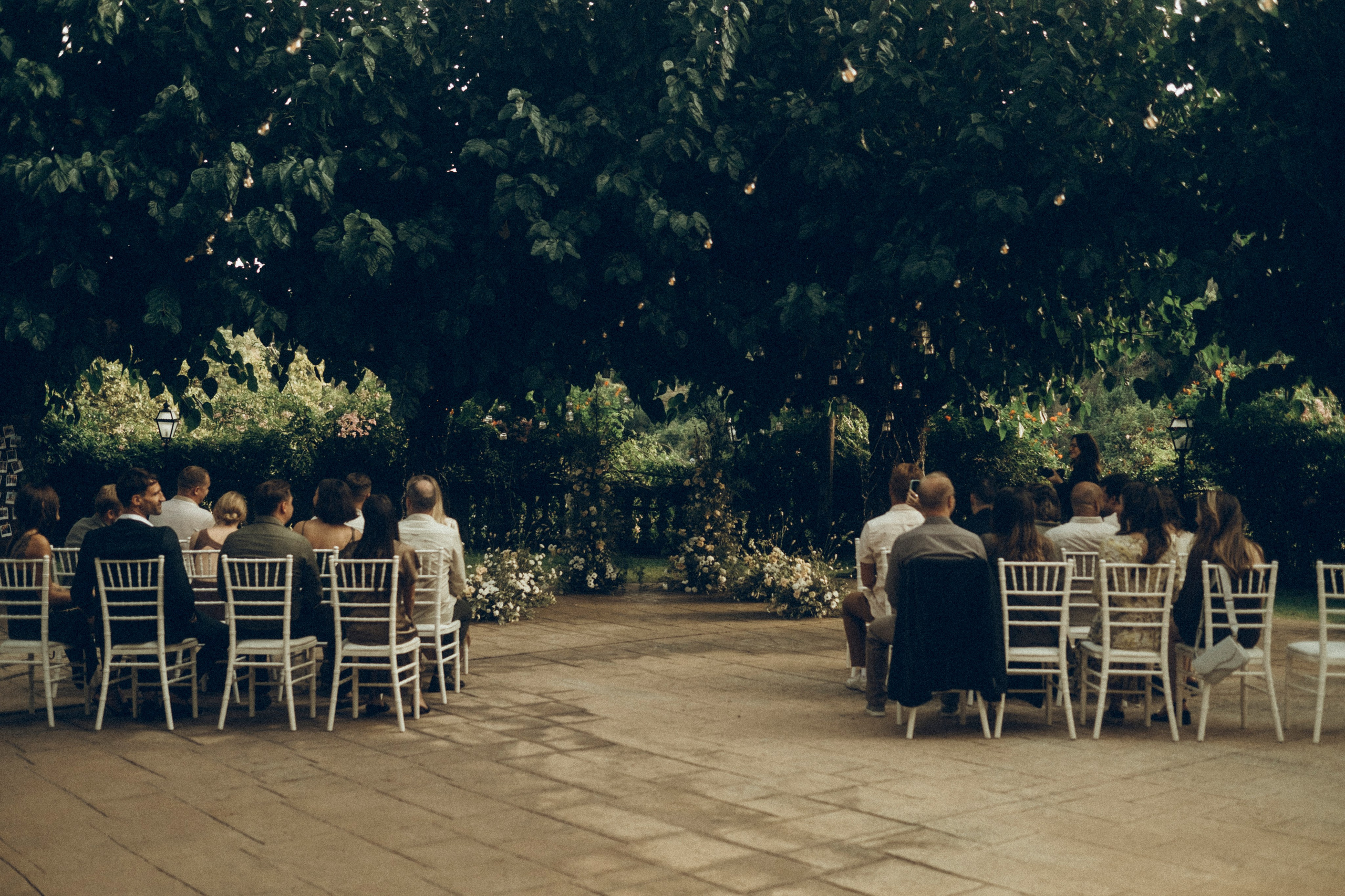 Nadezhda & Dmitry. Masia Mas Coll. Paola wedding photographer / videographer in Barcelona