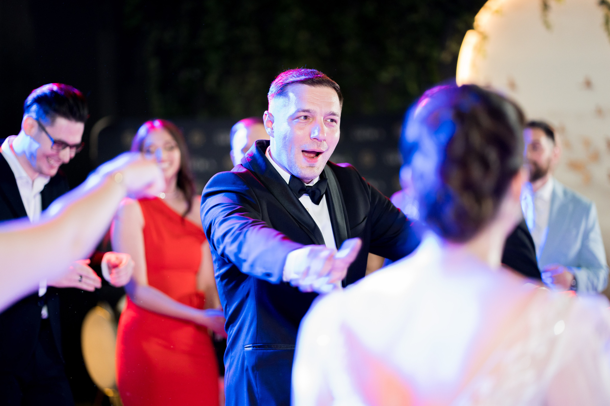 PARTY. Gabriel Florea — Fotograf nuntă București