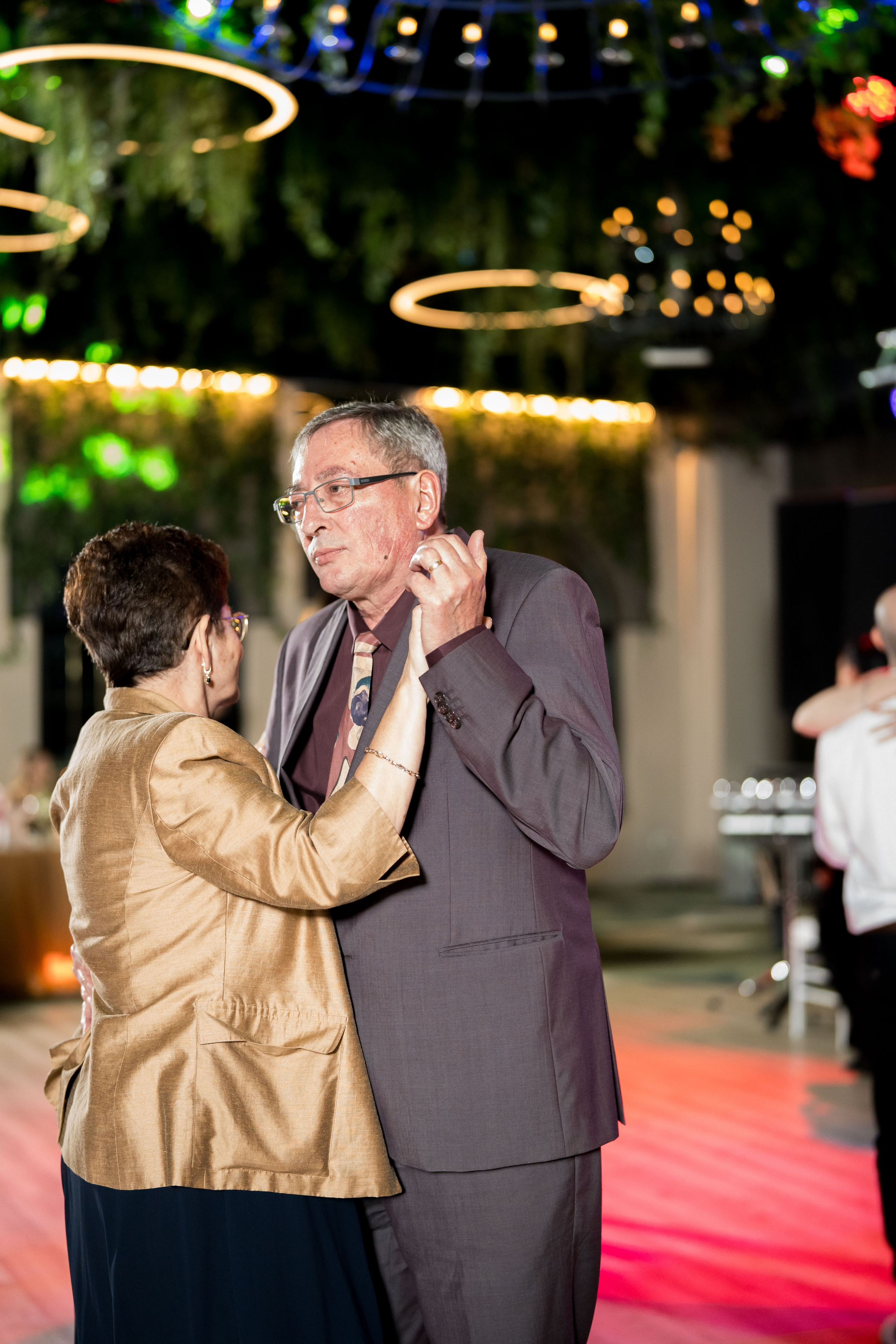 PARTY. Gabriel Florea — Fotograf nuntă București