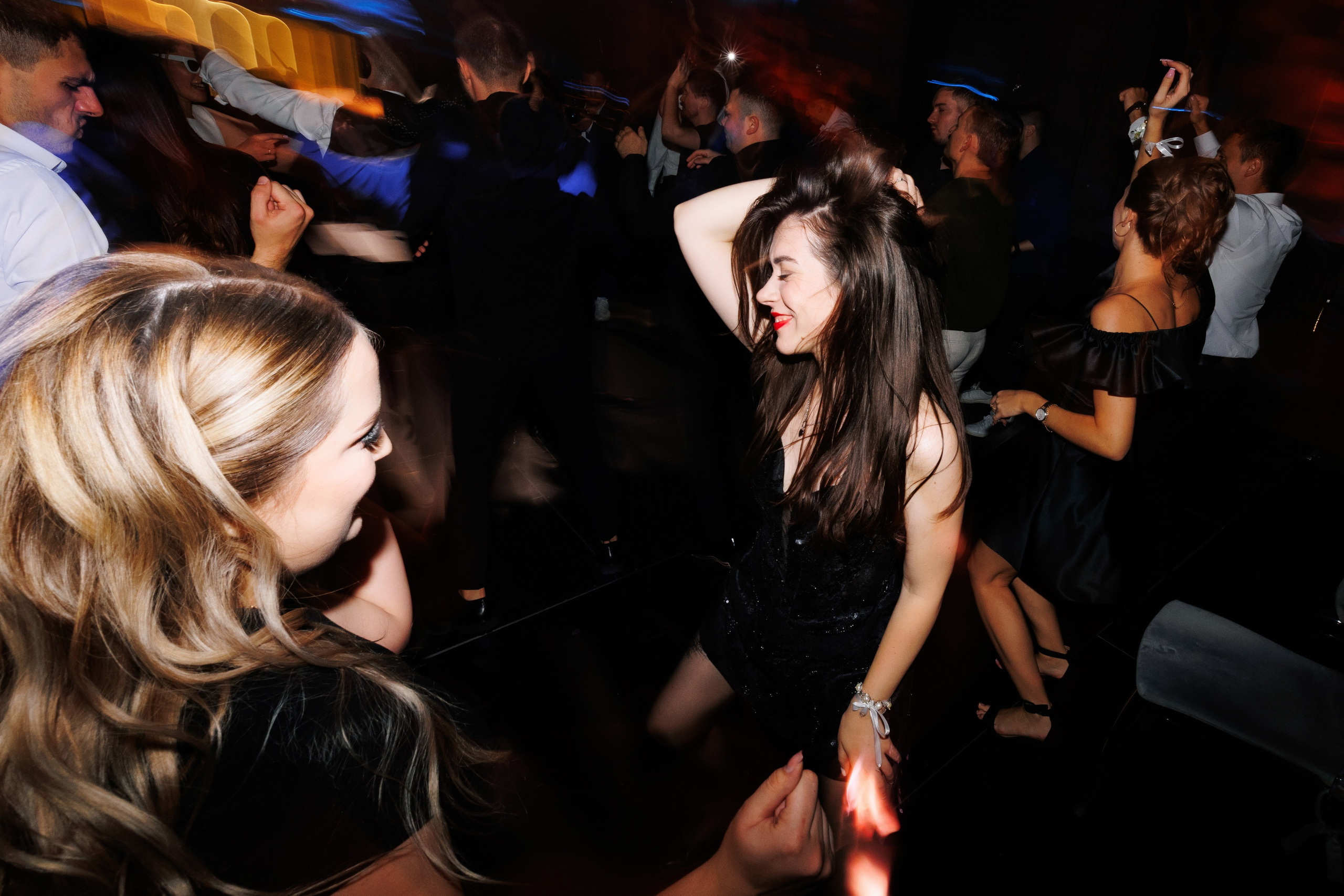 Îndrăgostiți într-un destin. Servicii Foto Video în Chișinău și Europa ID-Brothers