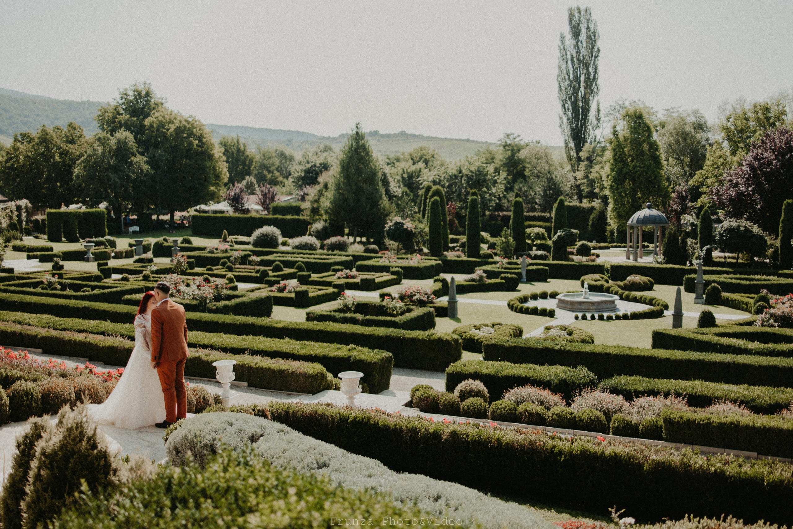 Nicoleta + Cristi / After Wedding. Foto / Video nunta Deva, Hunedoara