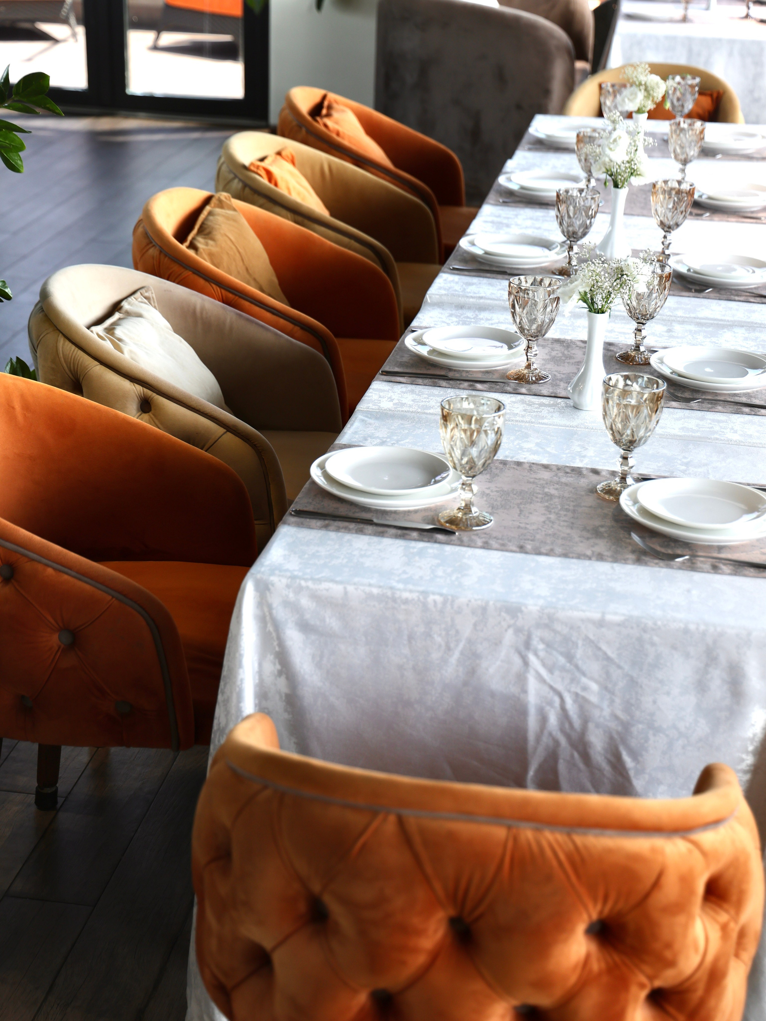 KARLOV BY PRAGA. ОНЛАЙН — ГАЛЛЕРЕЯ