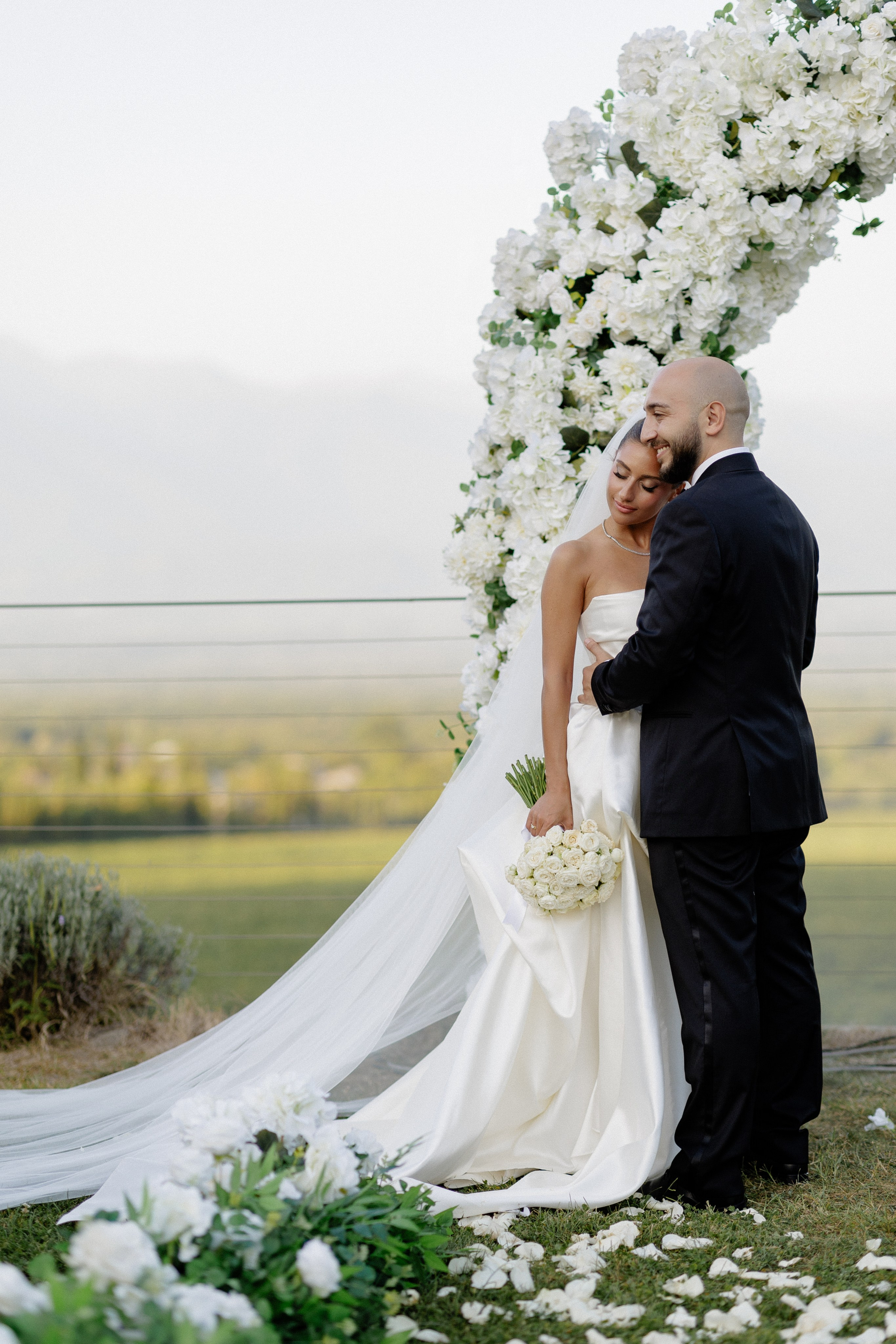 Ninutsa & Irakli. Photographer Anna Nazarenko